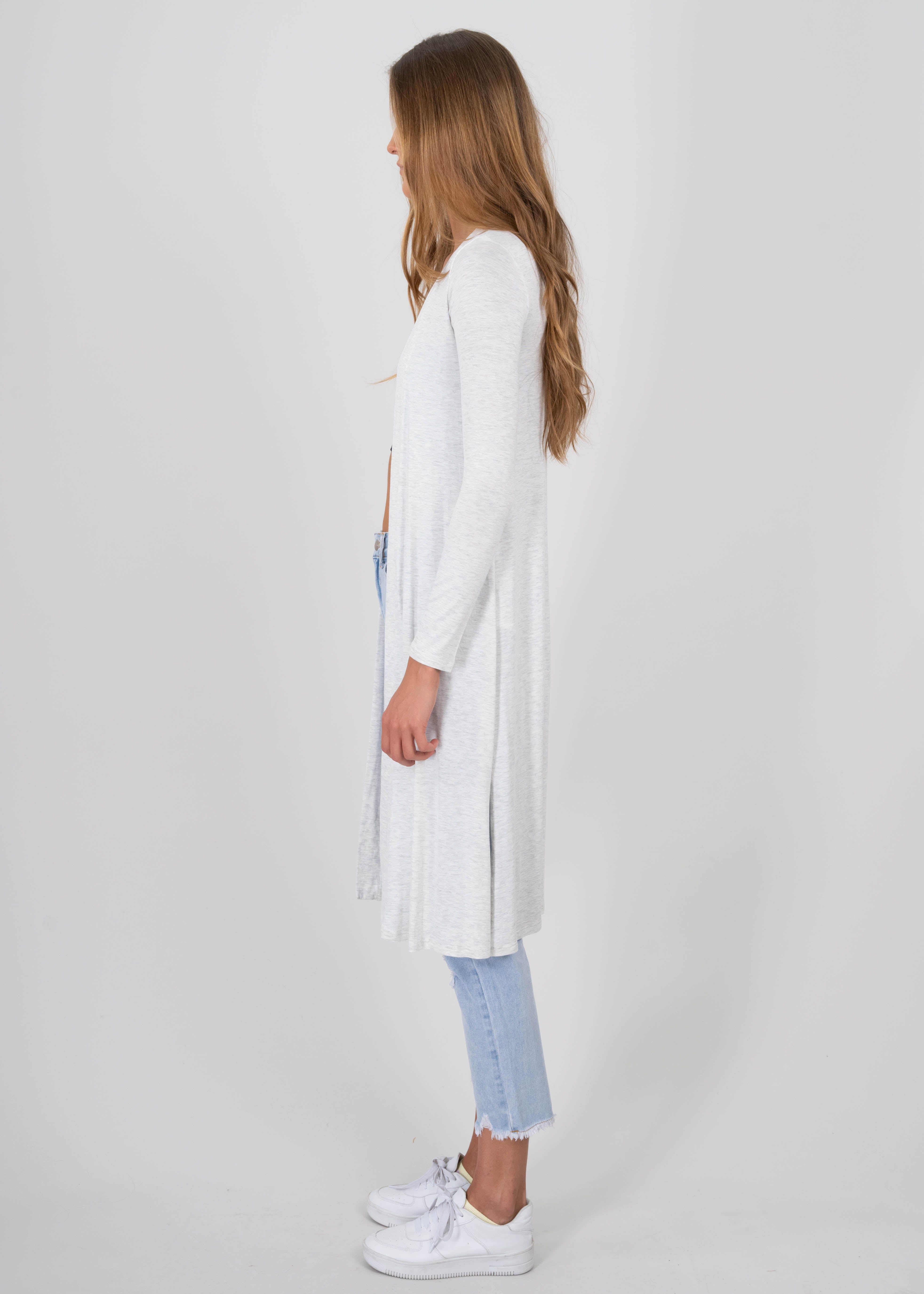 Cárdigan largo aberturas laterales sold by Shasa product image thumbnail 3