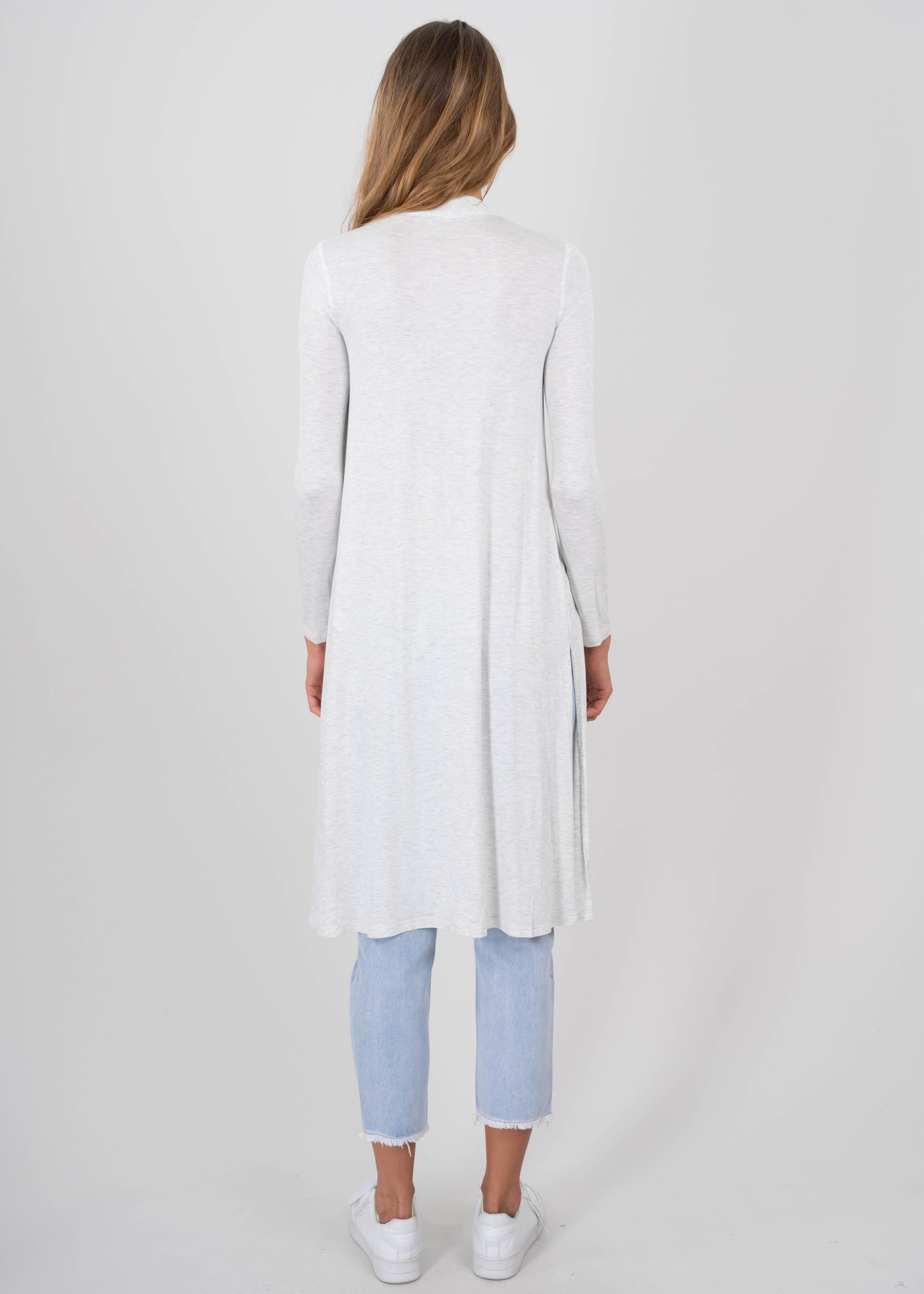 Cárdigan largo aberturas laterales sold by Shasa product image thumbnail 4