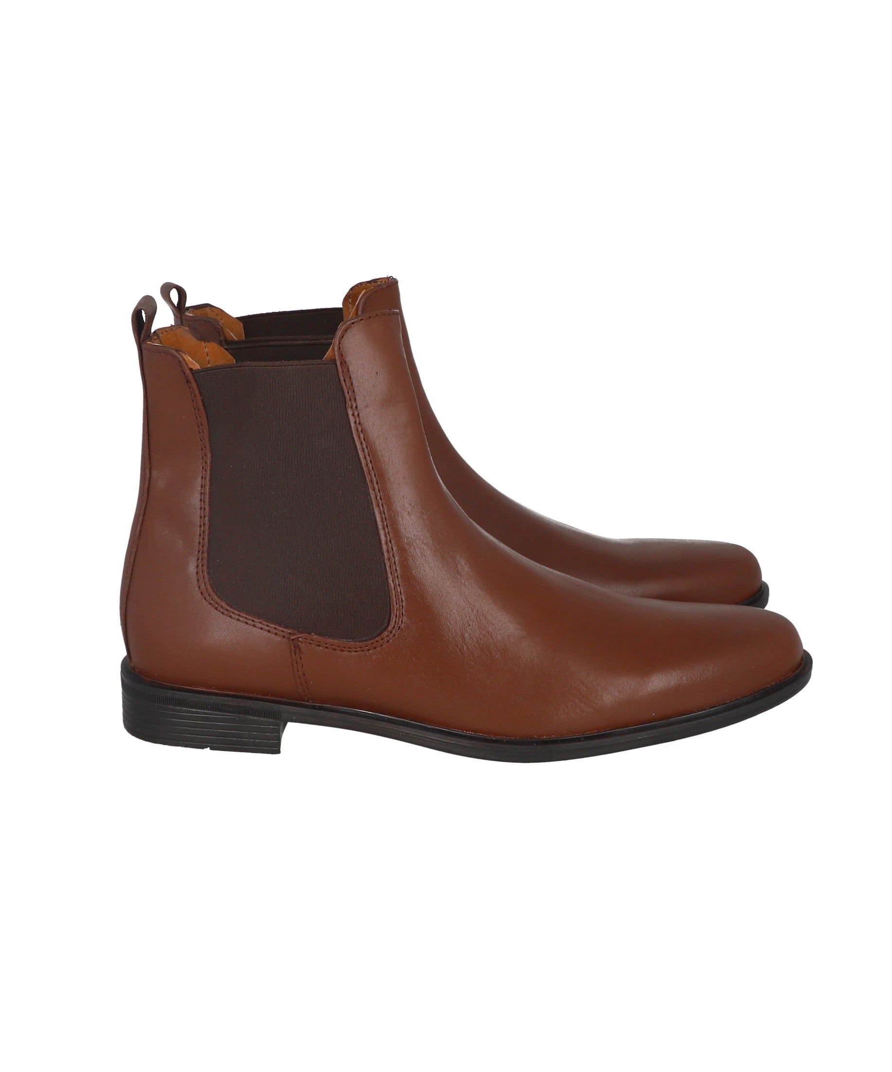 Botín chelsea efecto piel sold by Shasa