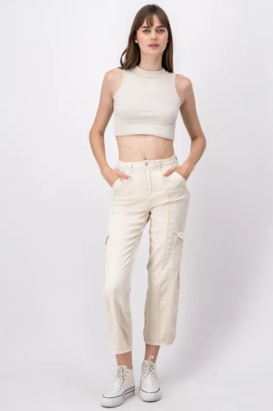 Jeans cargo monocolor sold by Shasa