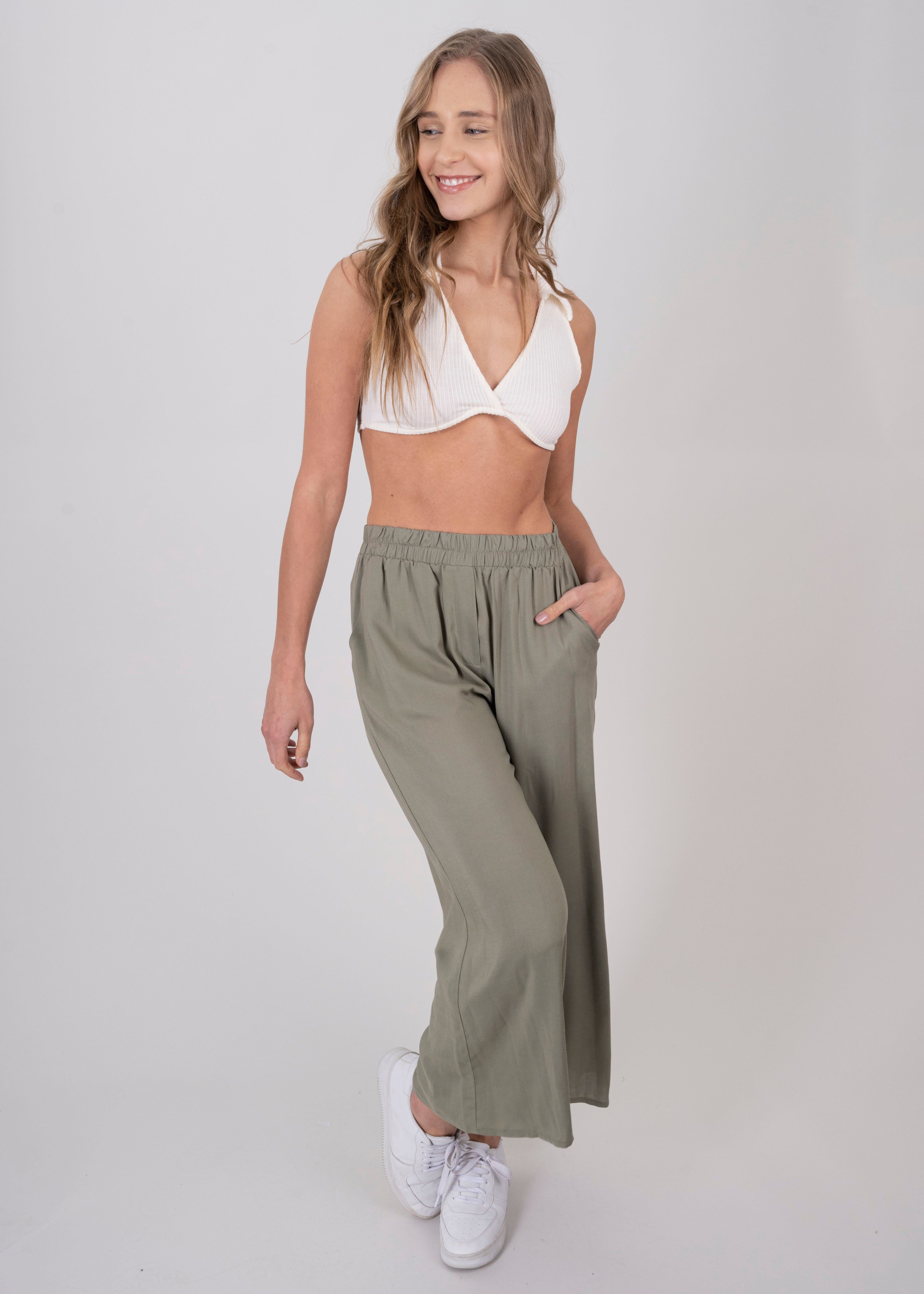 Pantalón wide leg cintura alta fruncida sold by Shasa