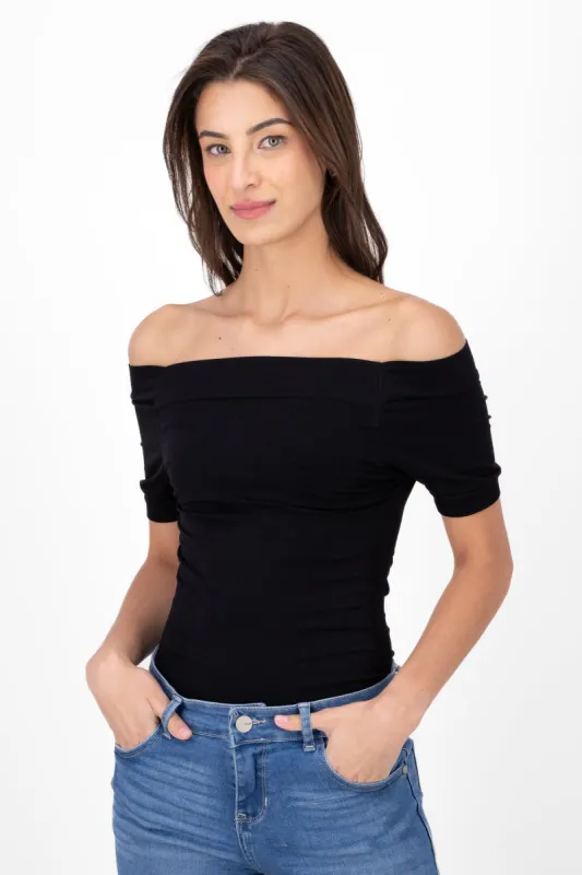 Bodysuit Liso Hombros Descubiertos sold by Shasa