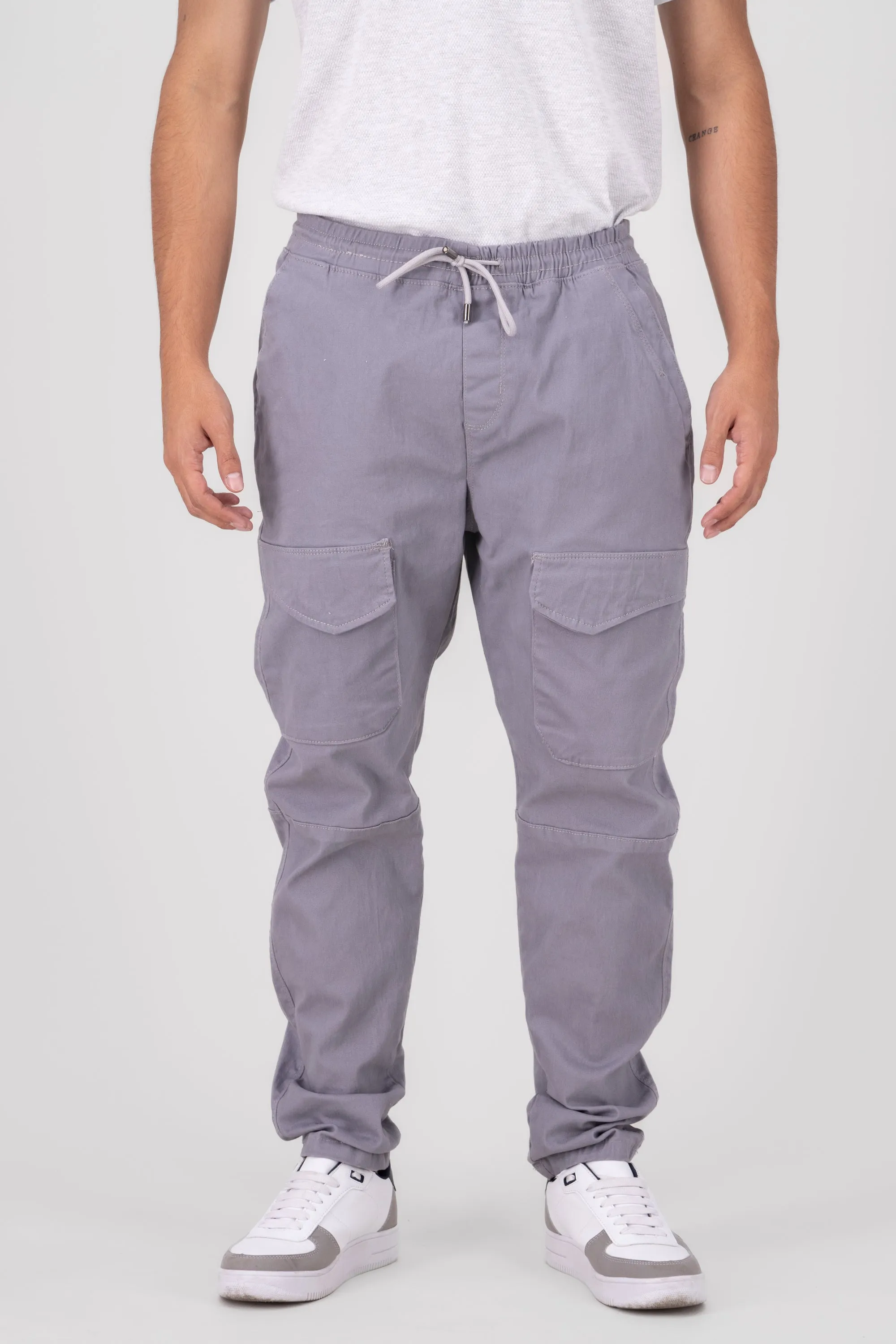 Jogger con bolsillos cargo sold by Shasa product image thumbnail 2