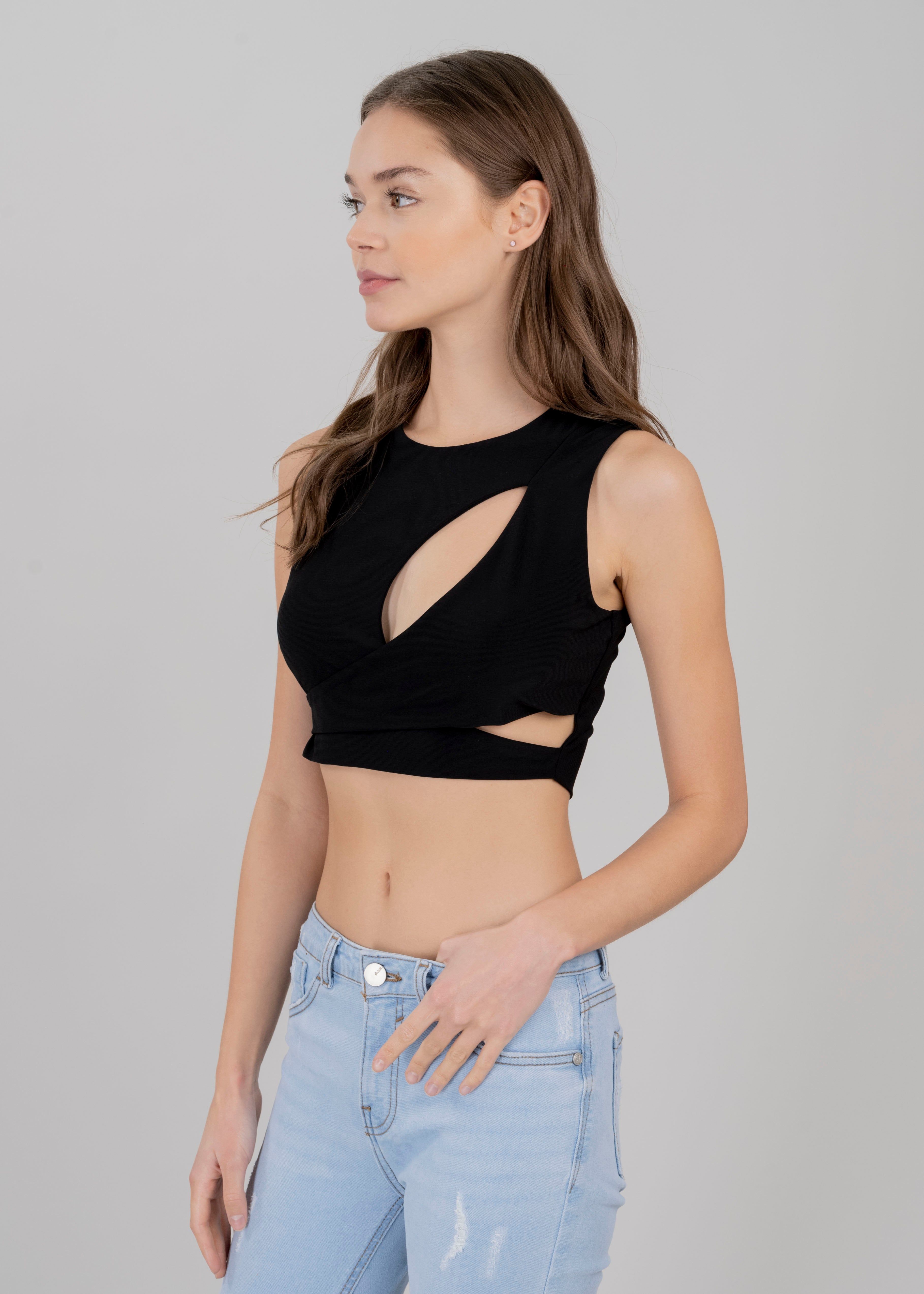 Top crop asimétrico cut out sold by Shasa product image thumbnail 3