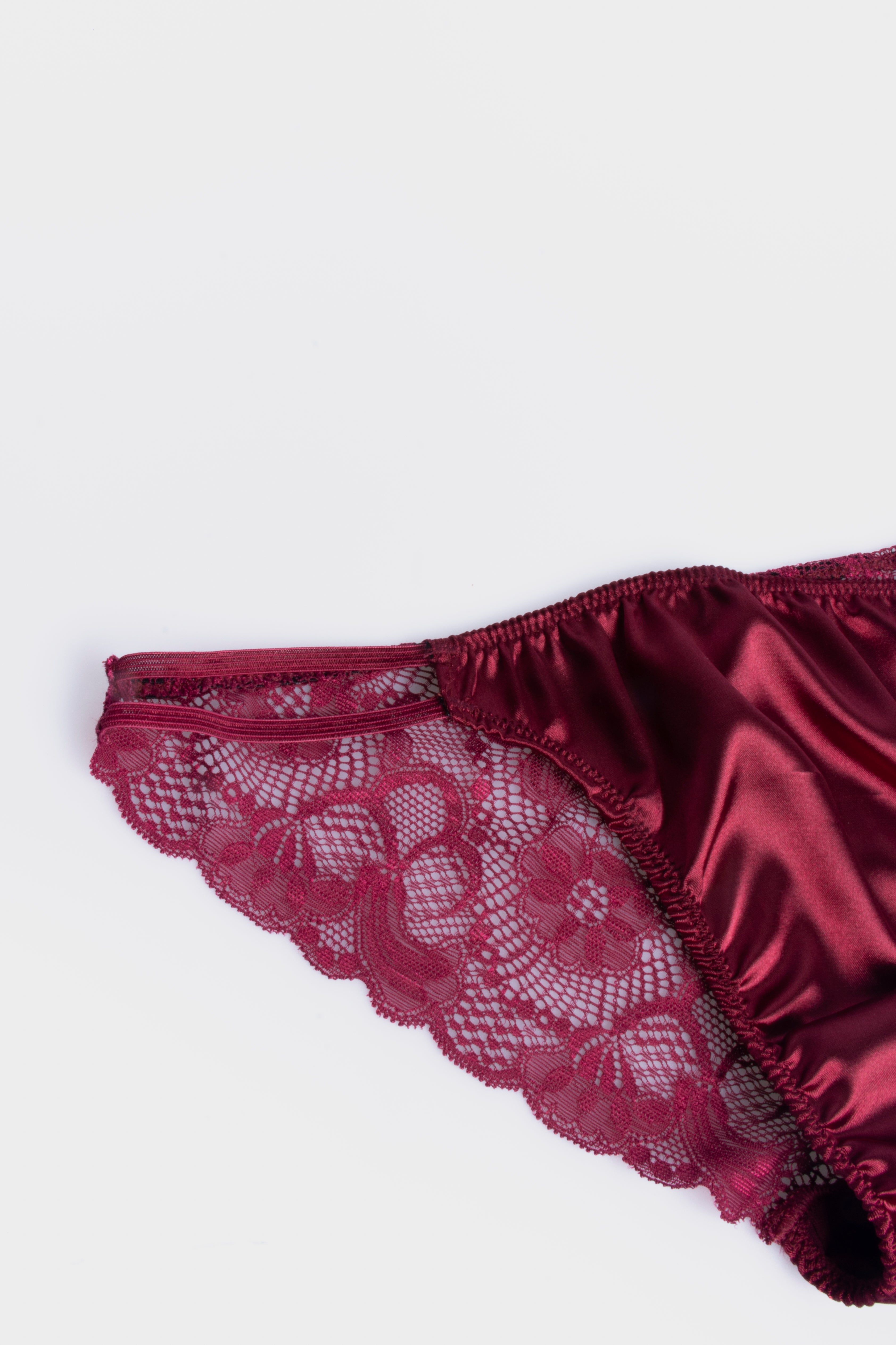 Bikini Encaje Satin 2 Tiras sold by Shasa product image thumbnail 3