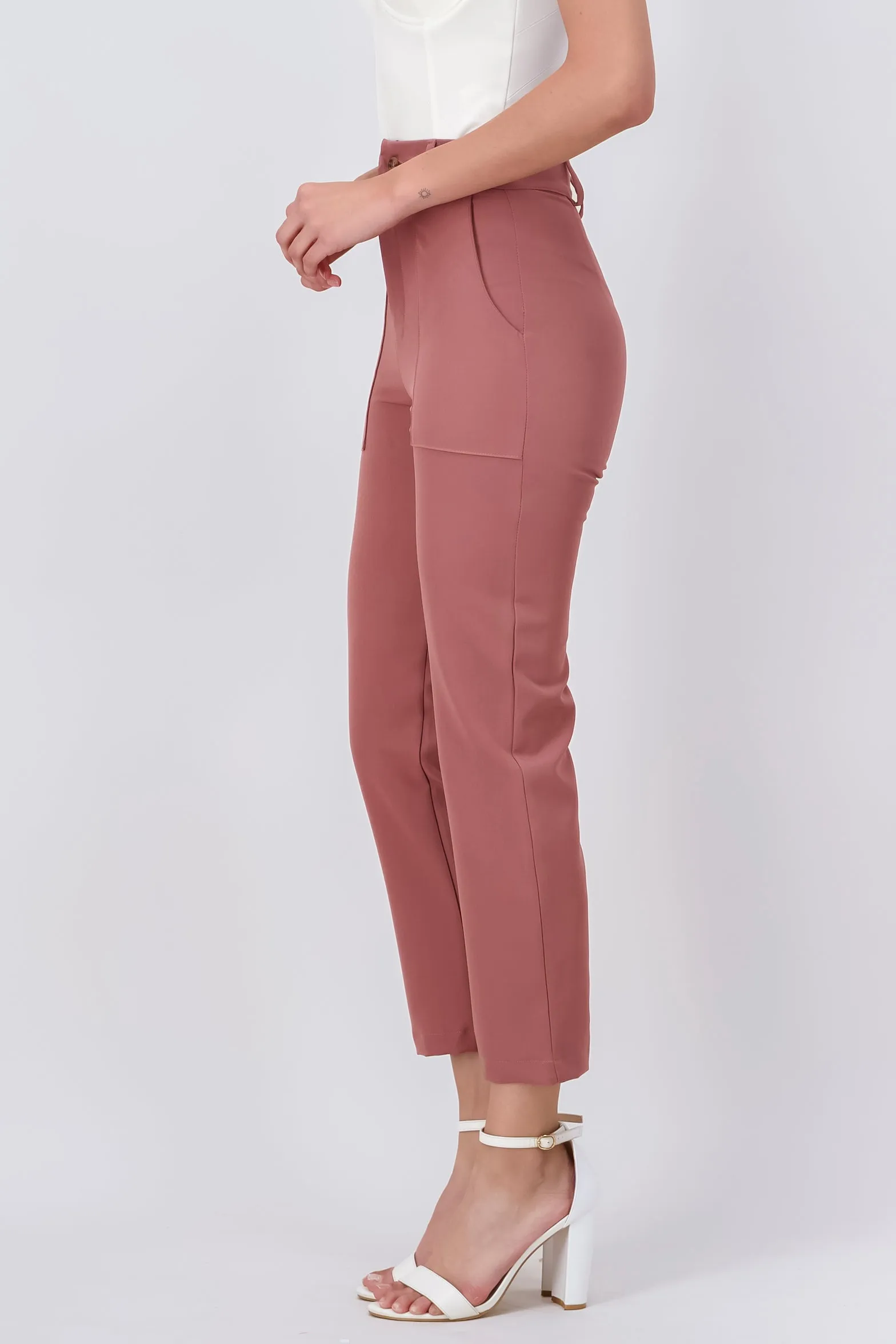 Pantalón Cintura Alta Bolsas sold by Shasa product image thumbnail 4