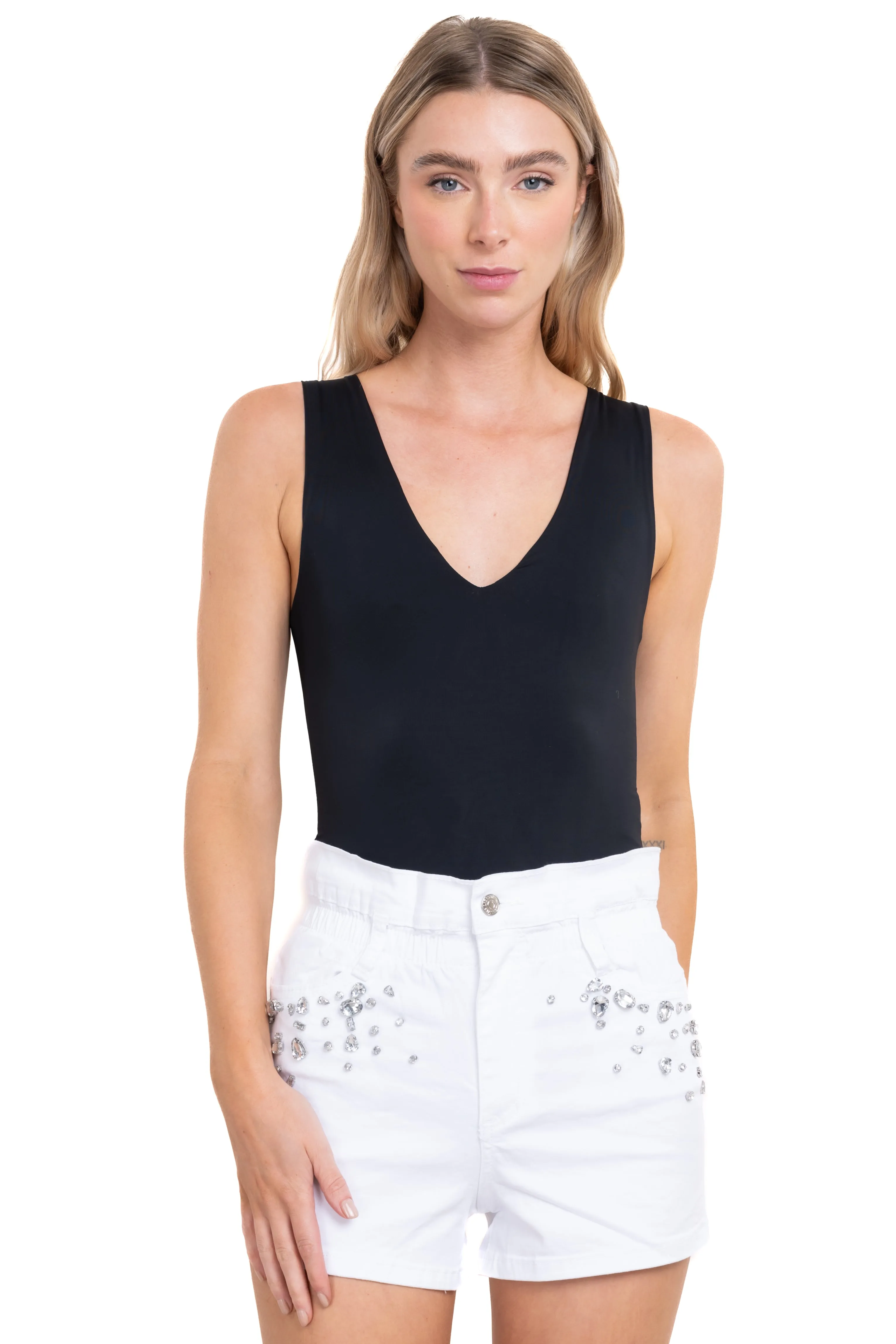 Bodysuit sin manga detalle cuello sold by Shasa product image thumbnail 2