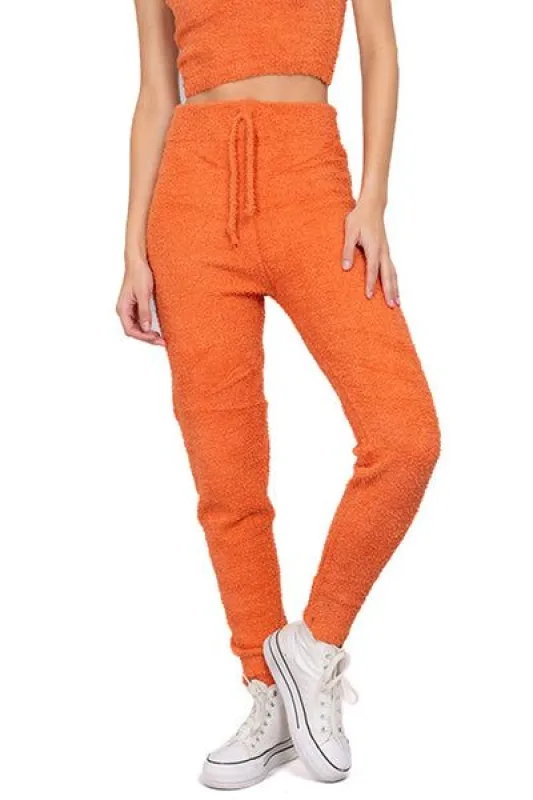 Pantalón liso textura peluche sold by Shasa