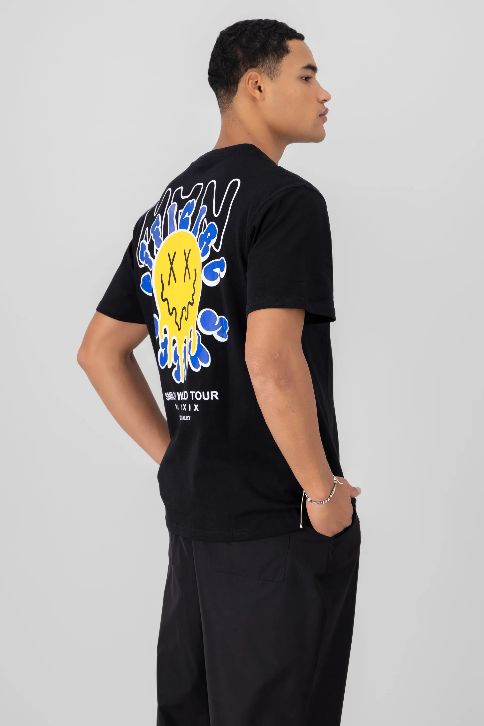 Playera smile sold by Shasa