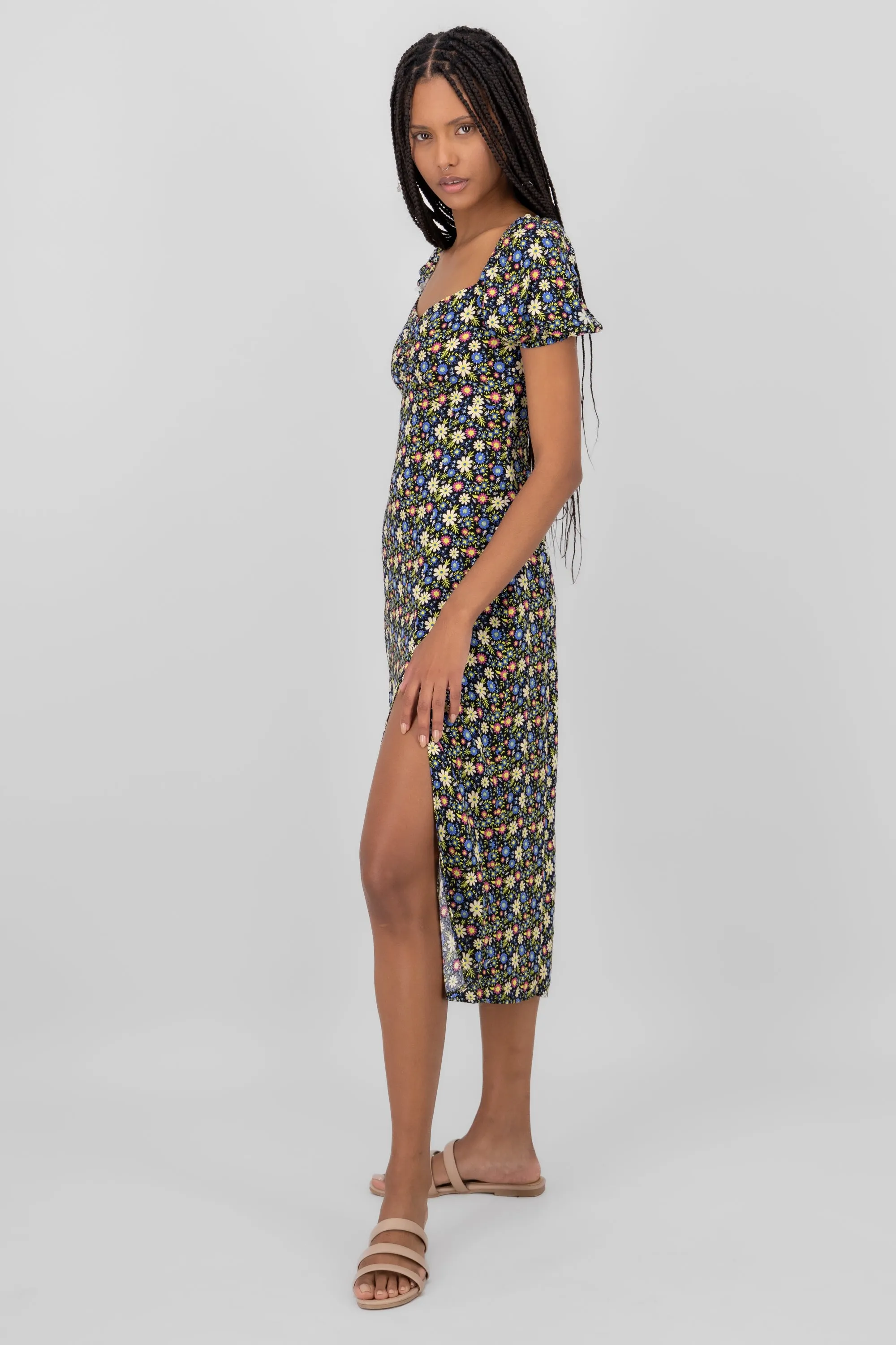 Vestido estampado flores sold by Shasa product image thumbnail 3