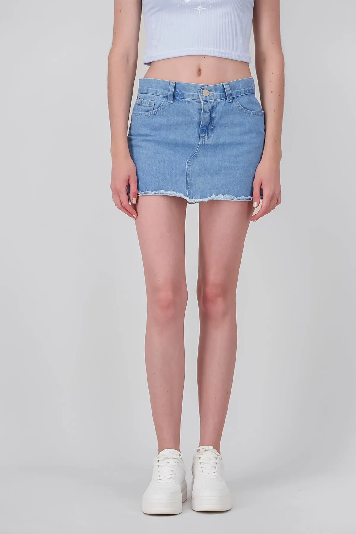 Mini falda con destruccion sold by Shasa product image thumbnail 2