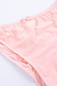Bikini liso laterales encaje sold by Shasa