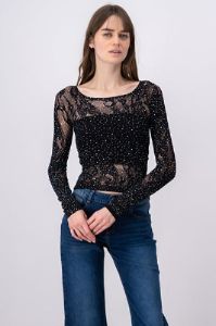 Blusa encaje brillos sold by Shasa