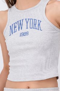 Top acanalado estampado New York sold by Shasa