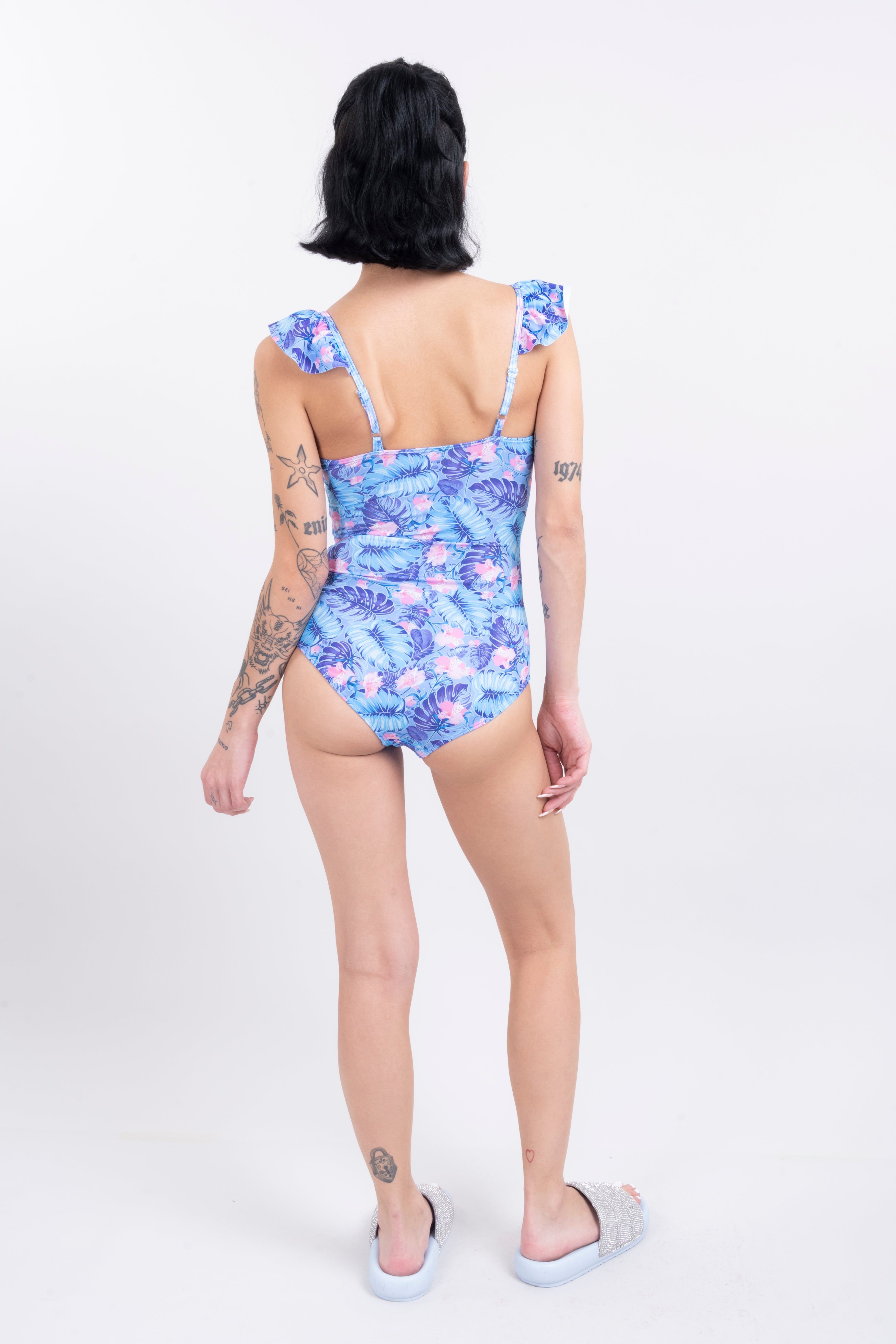 Traje de baño tirantes olanes sold by Shasa product image thumbnail 4