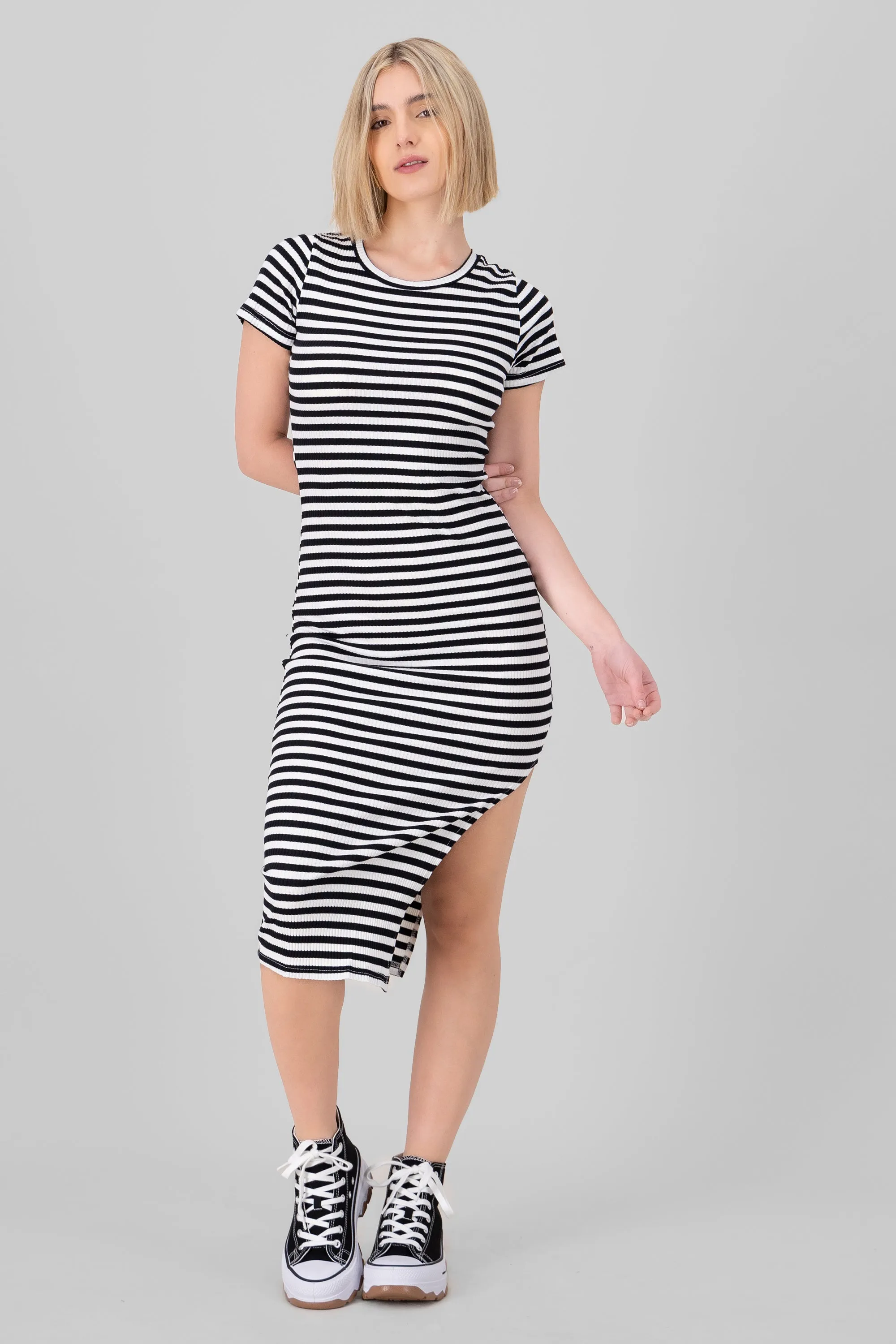 Vestido de rib grueso sin mangas midi sold by Shasa