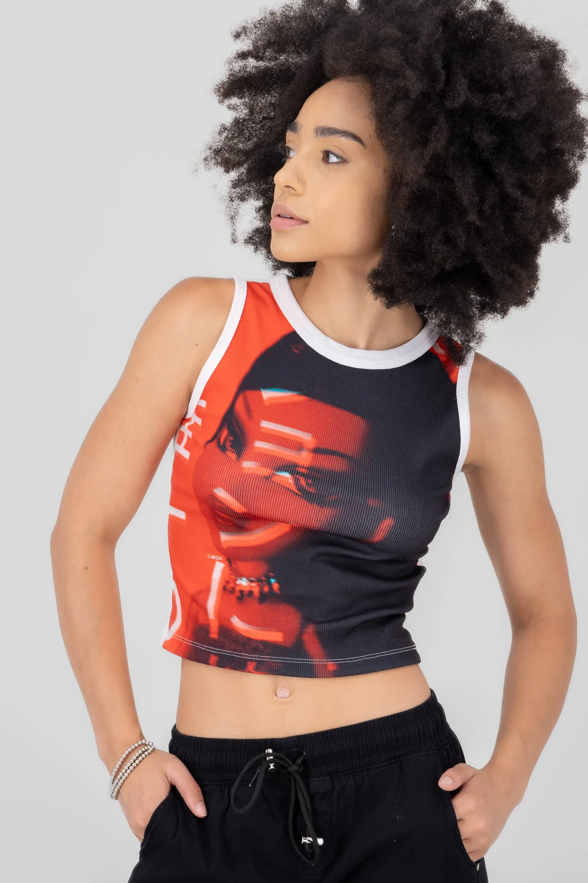 Top sin mangas Bratz letras sold by Shasa