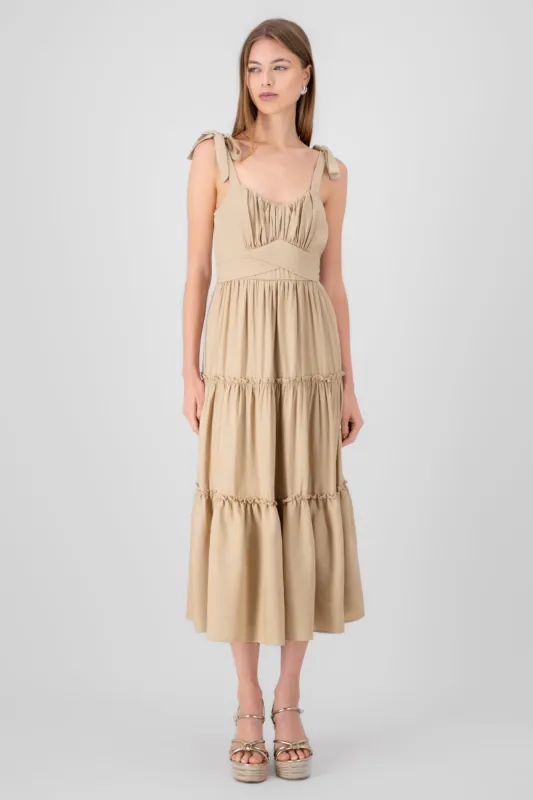 Vestido maxi liso sold by Shasa