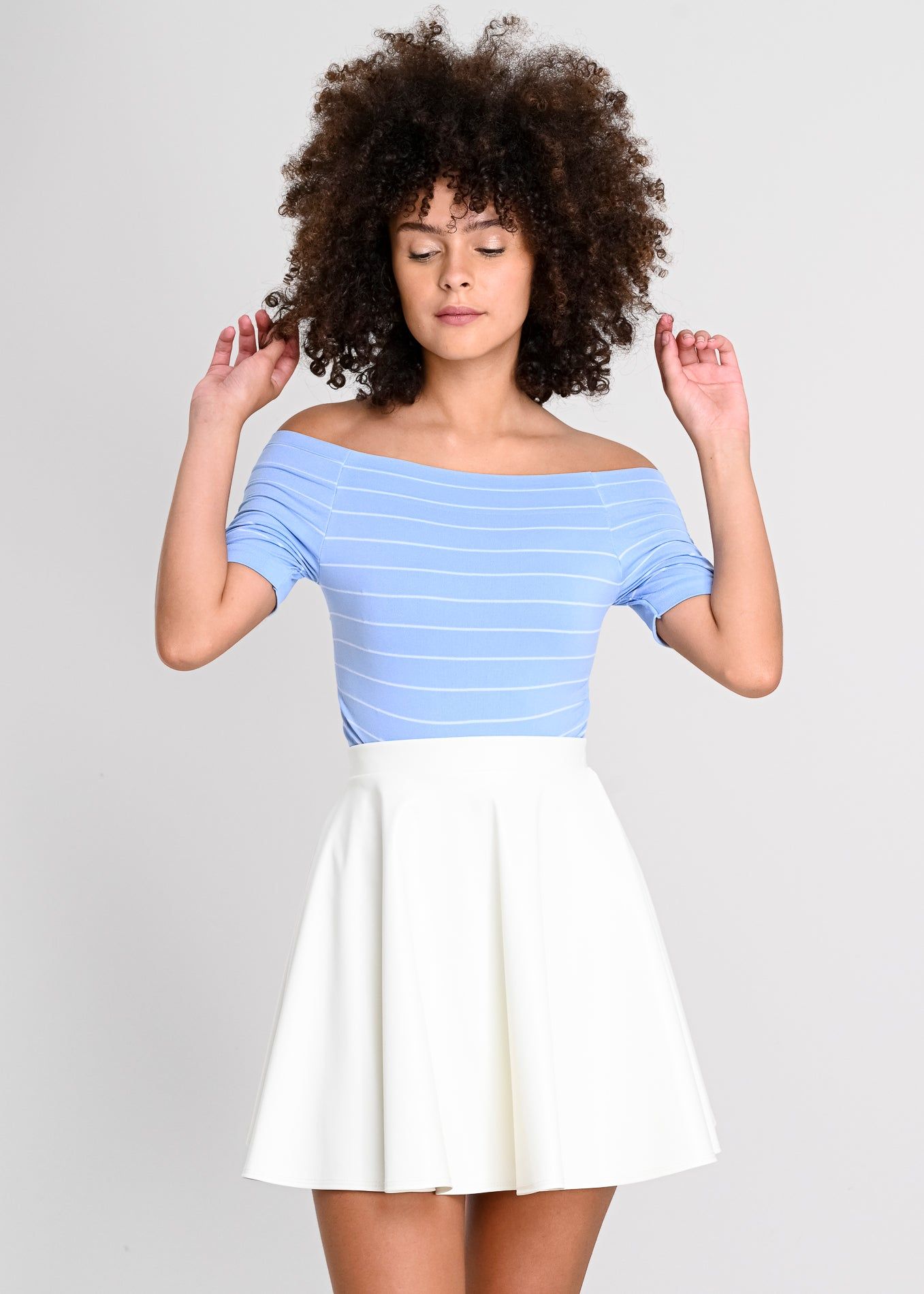 Bodysuit rayas hombro descubierto sold by Shasa product image thumbnail 2