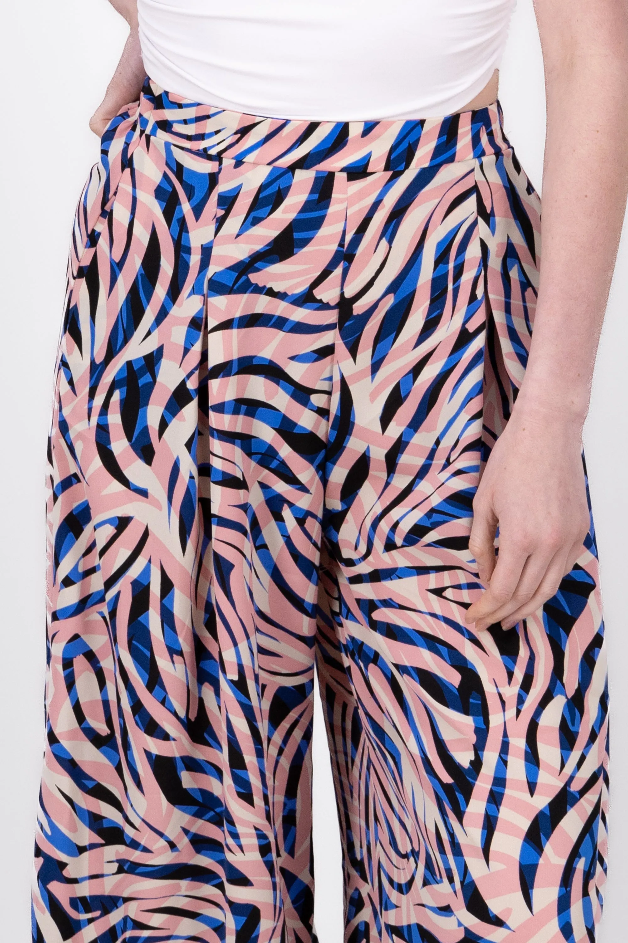 Pantalon Amplio Detalle Pinzas sold by Shasa product image thumbnail 5