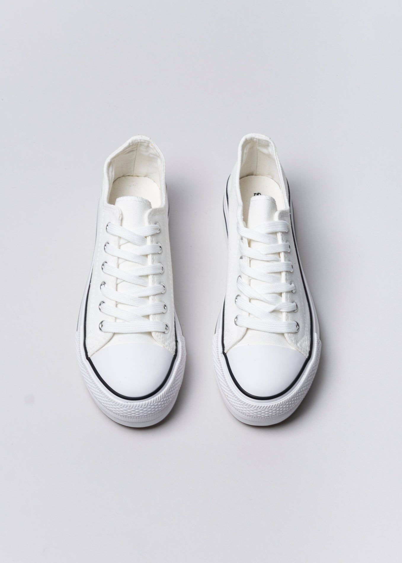 Tenis clásico canvas plataforma sold by Shasa product image thumbnail 3