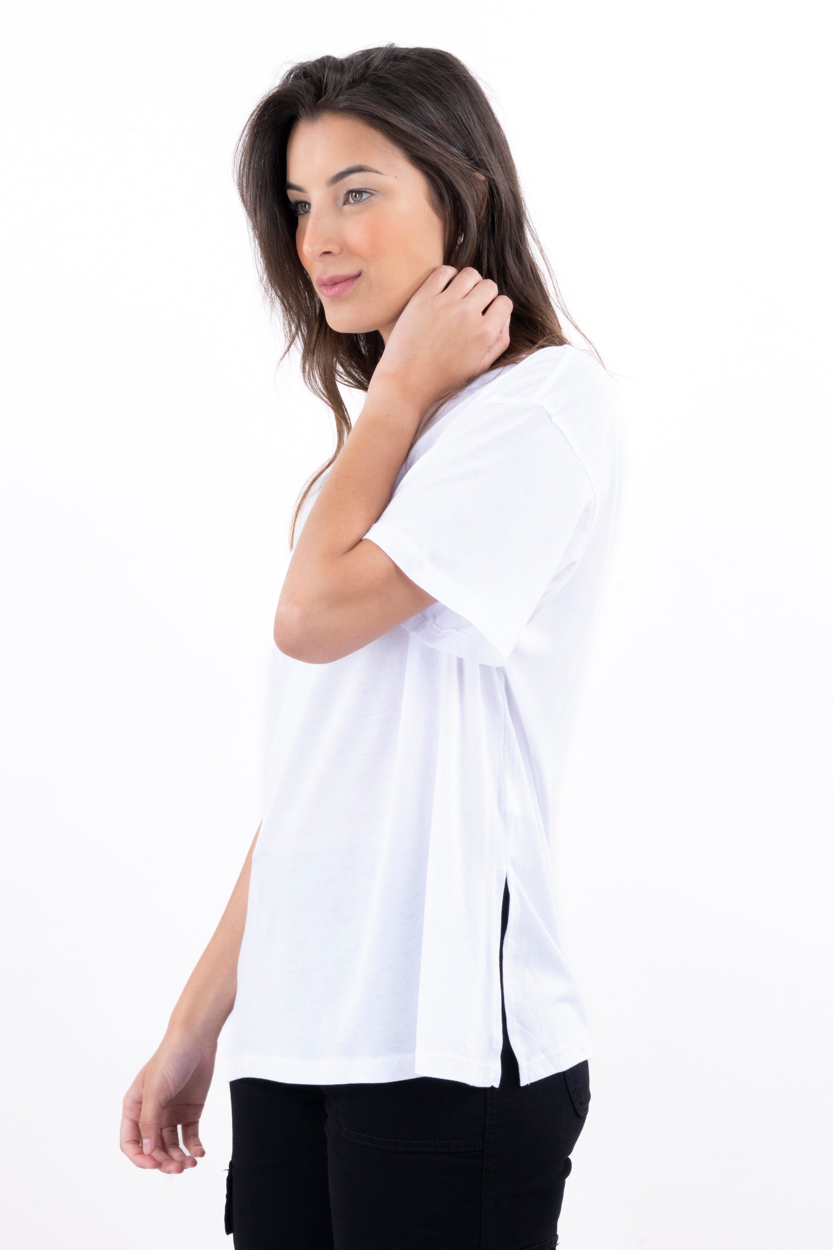 Playera amplia manga corta abertura sold by Shasa product image thumbnail 3