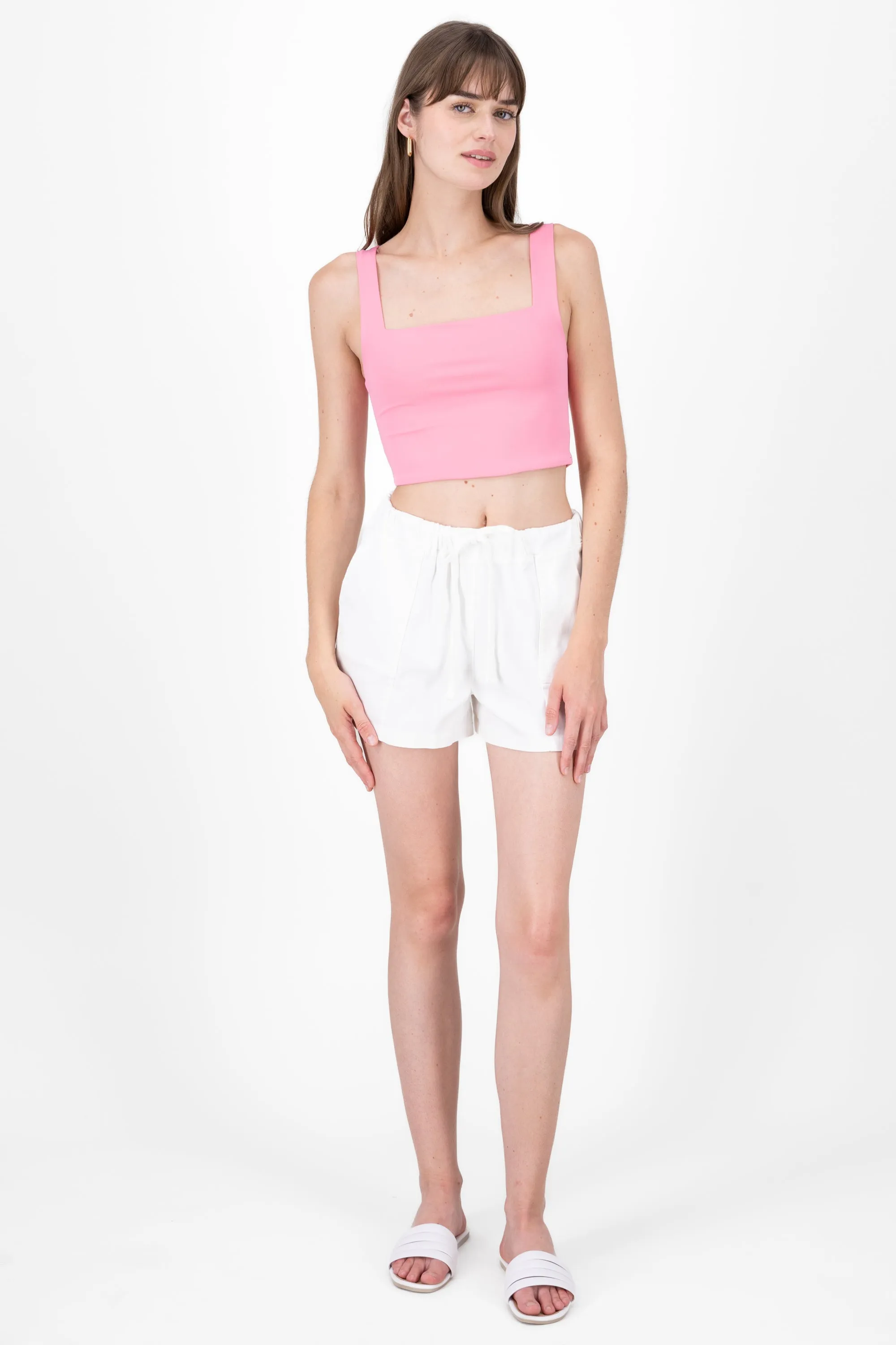 Short mini con resorte en cintura y bolsas hypster sold by Shasa