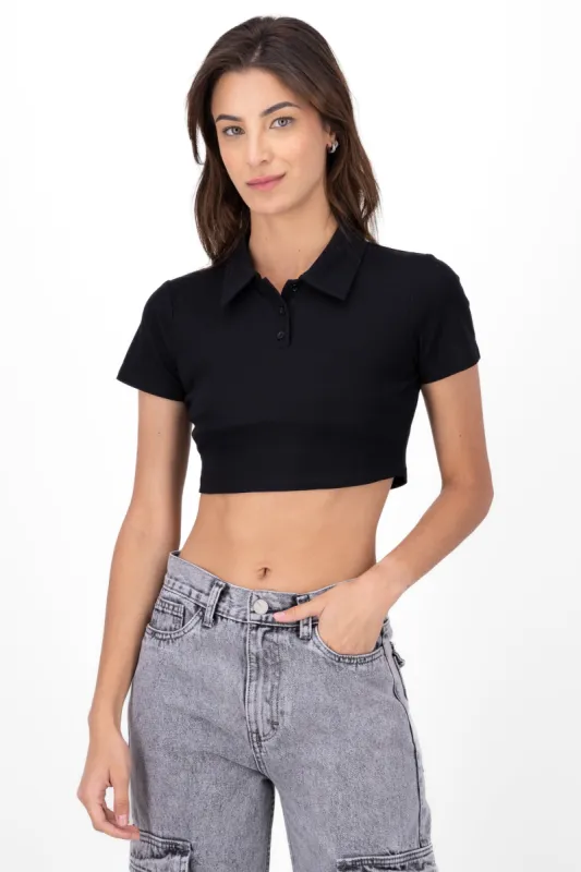 Top cuello polo liso sold by Shasa
