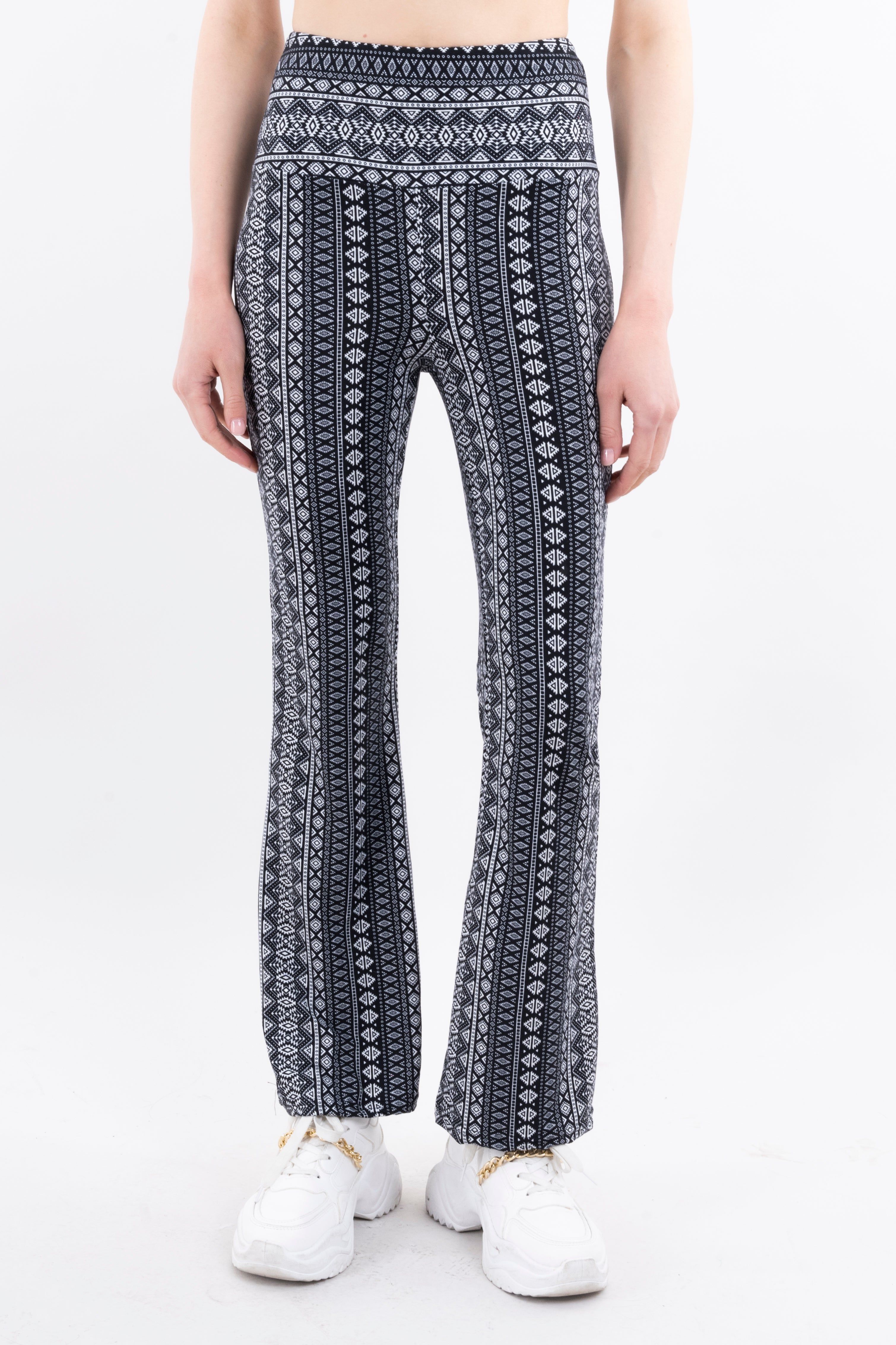 Pantalon estampado tribal sold by Shasa product image thumbnail 5