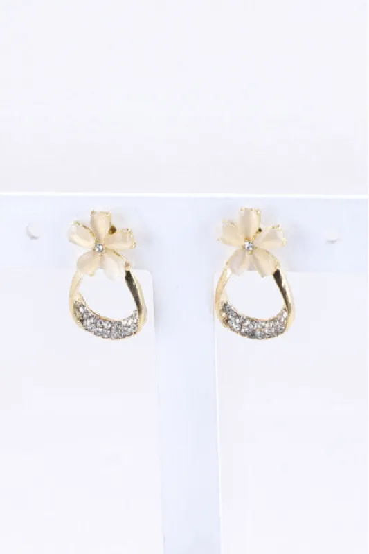 Aretes Flor Cristal sold by Shasa
