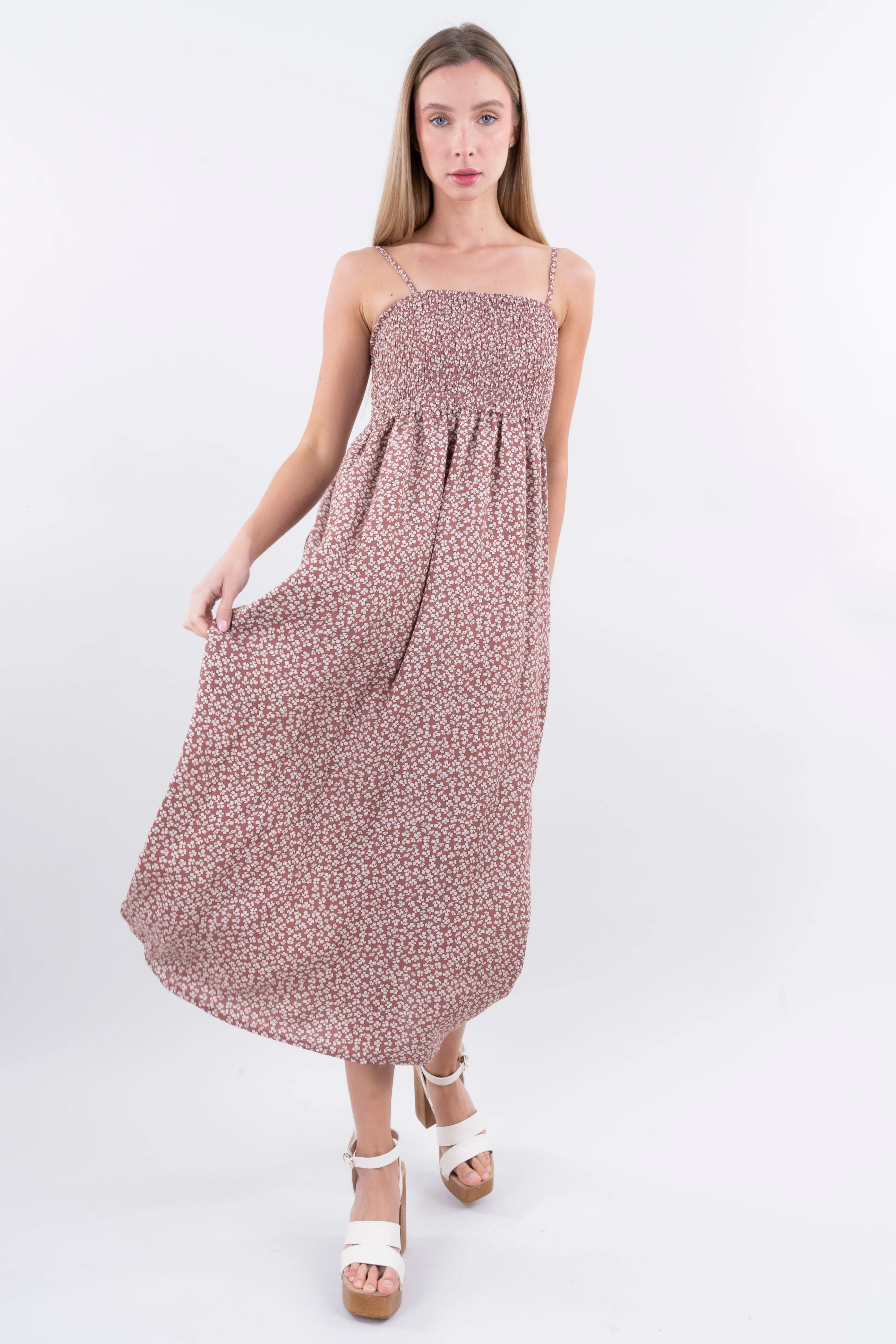 Vestido midi flores sold by Shasa