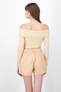 Top Sin Hombros Textura Rib sold by Shasa