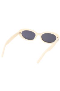 Lentes ovalados sold by Shasa