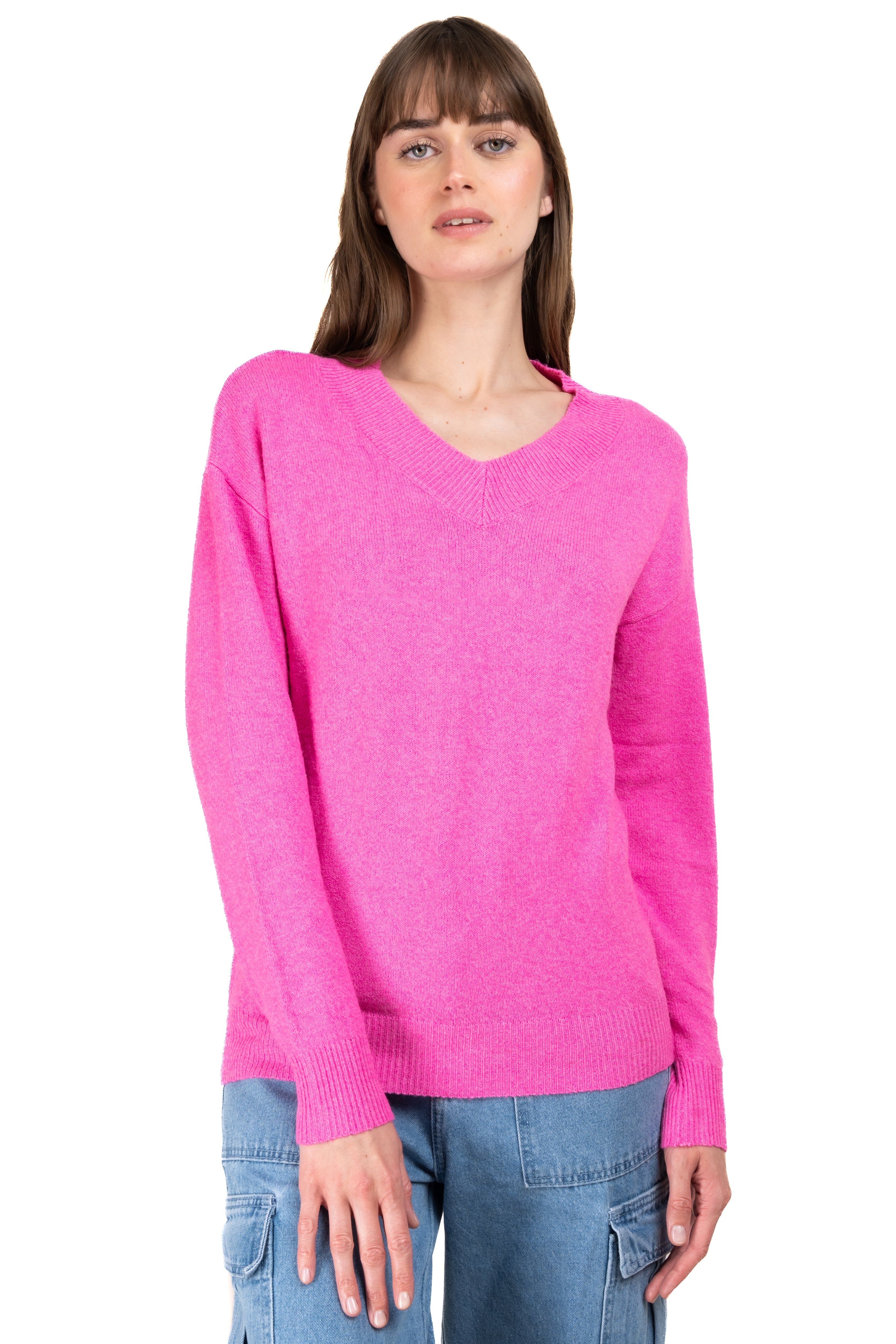 Suéter tejido suave hombros caídos sold by Shasa