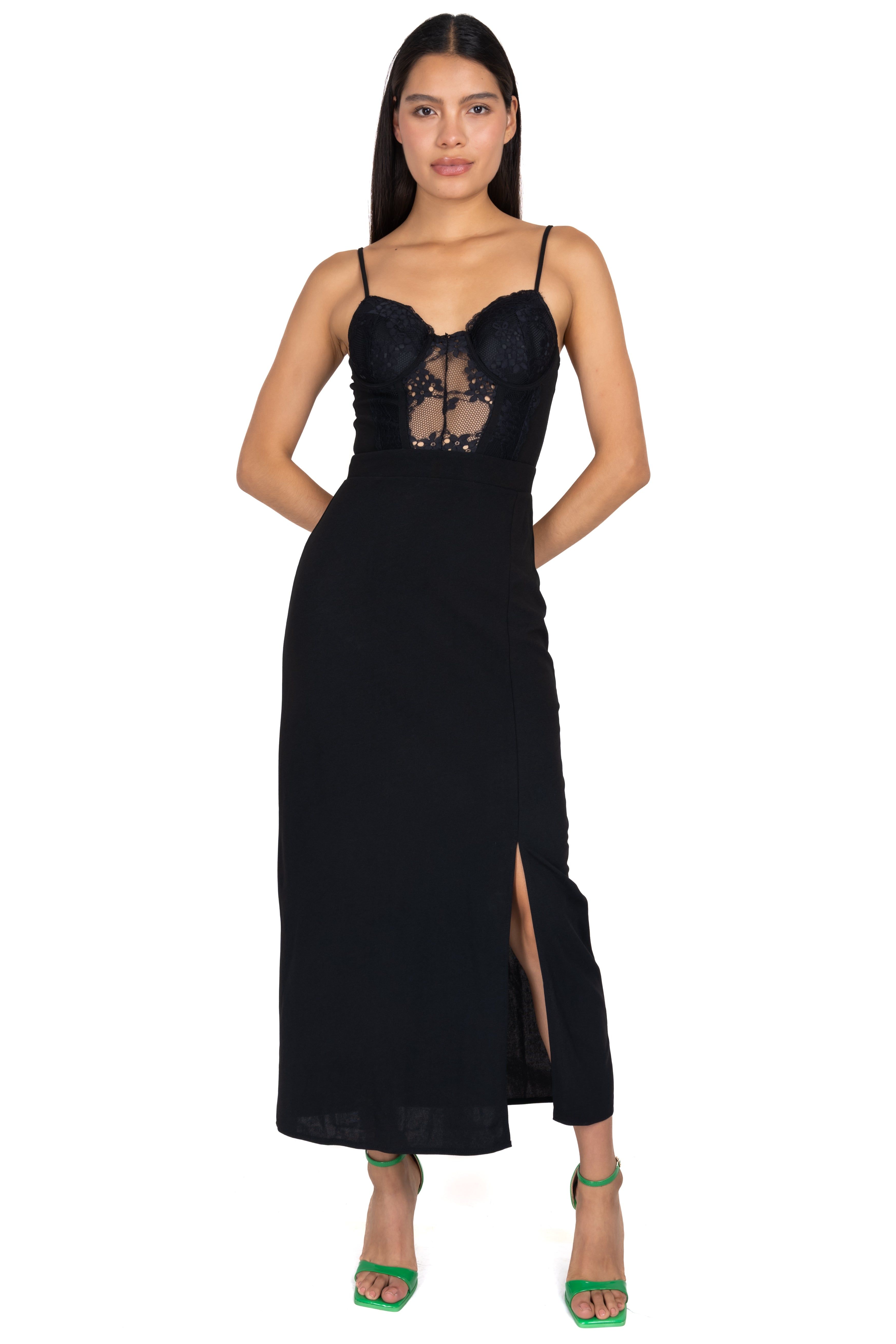 Vestido maxi monocolor encaje sold by Shasa product image thumbnail 5