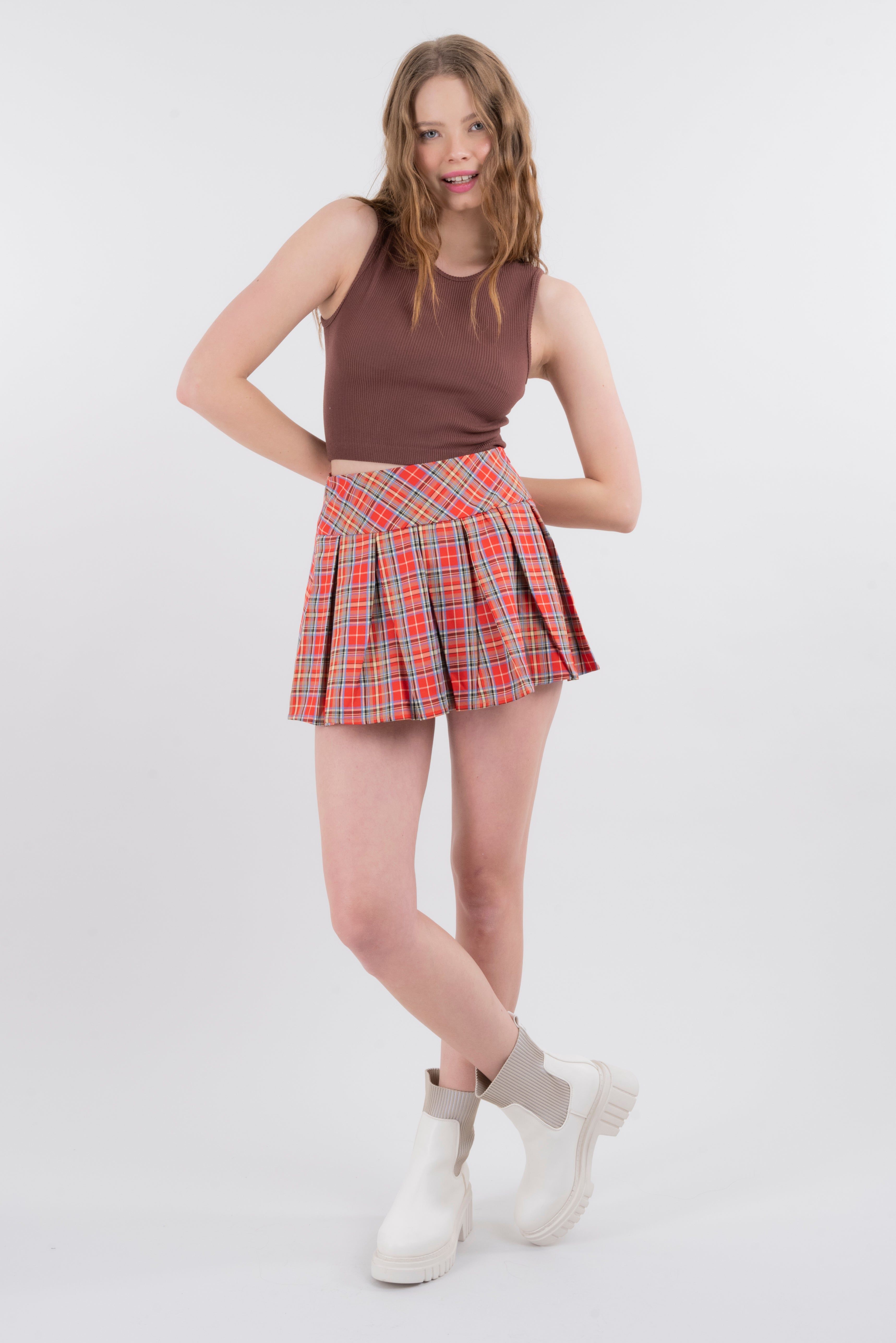 Falda mini tableada cuadros sold by Shasa product image thumbnail 5