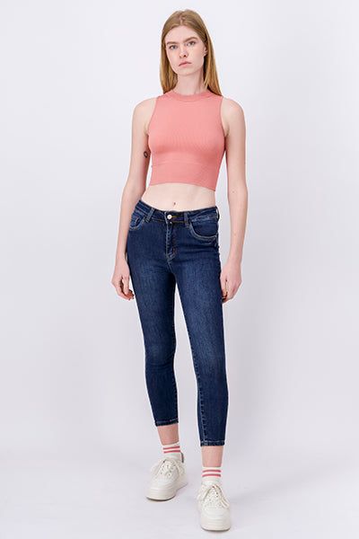 Gabardina corta forro cuadros sold by Shasa product image thumbnail 3