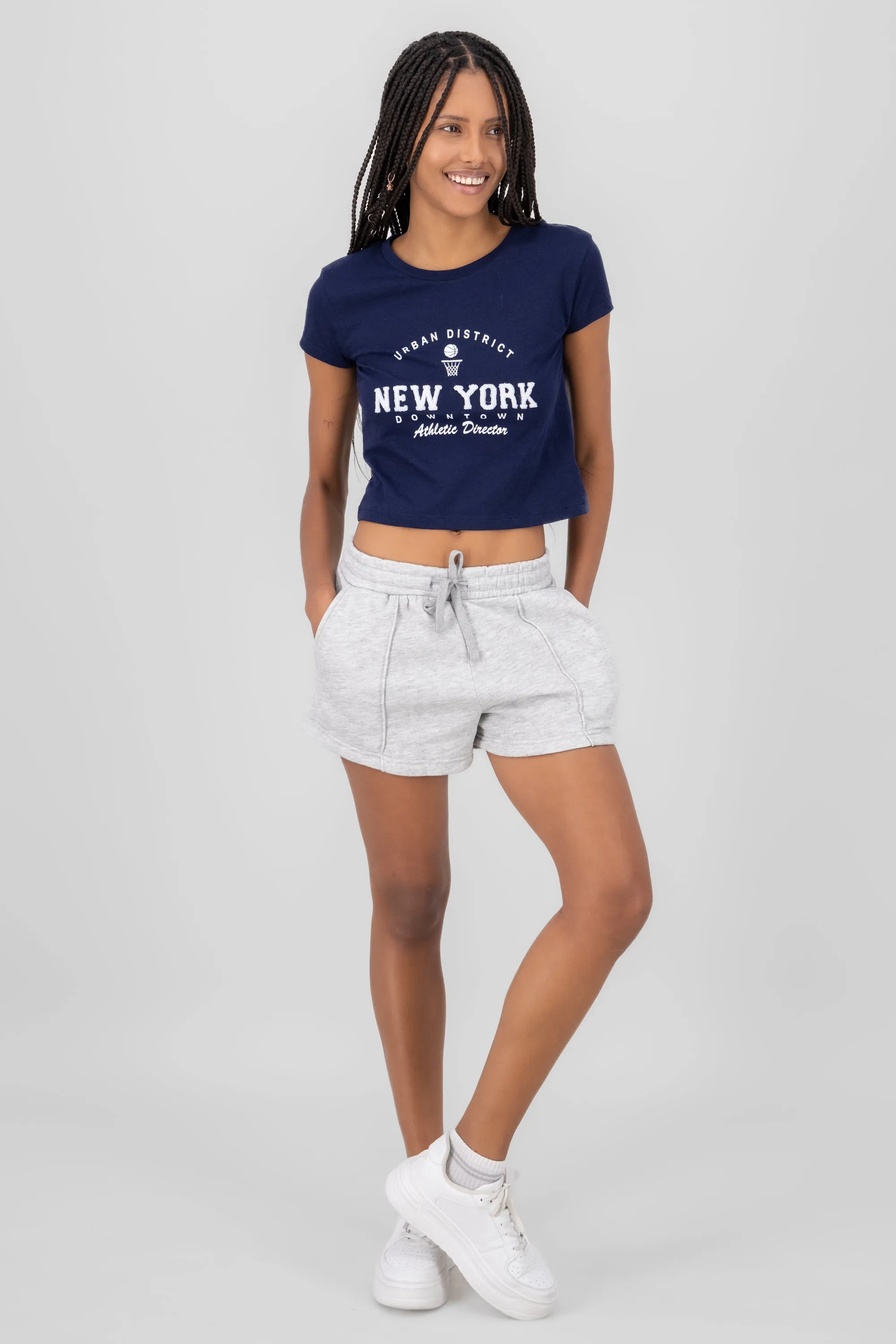 Short corto liso sold by Shasa