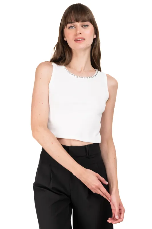 Top acanalado cuello brillos sold by Shasa