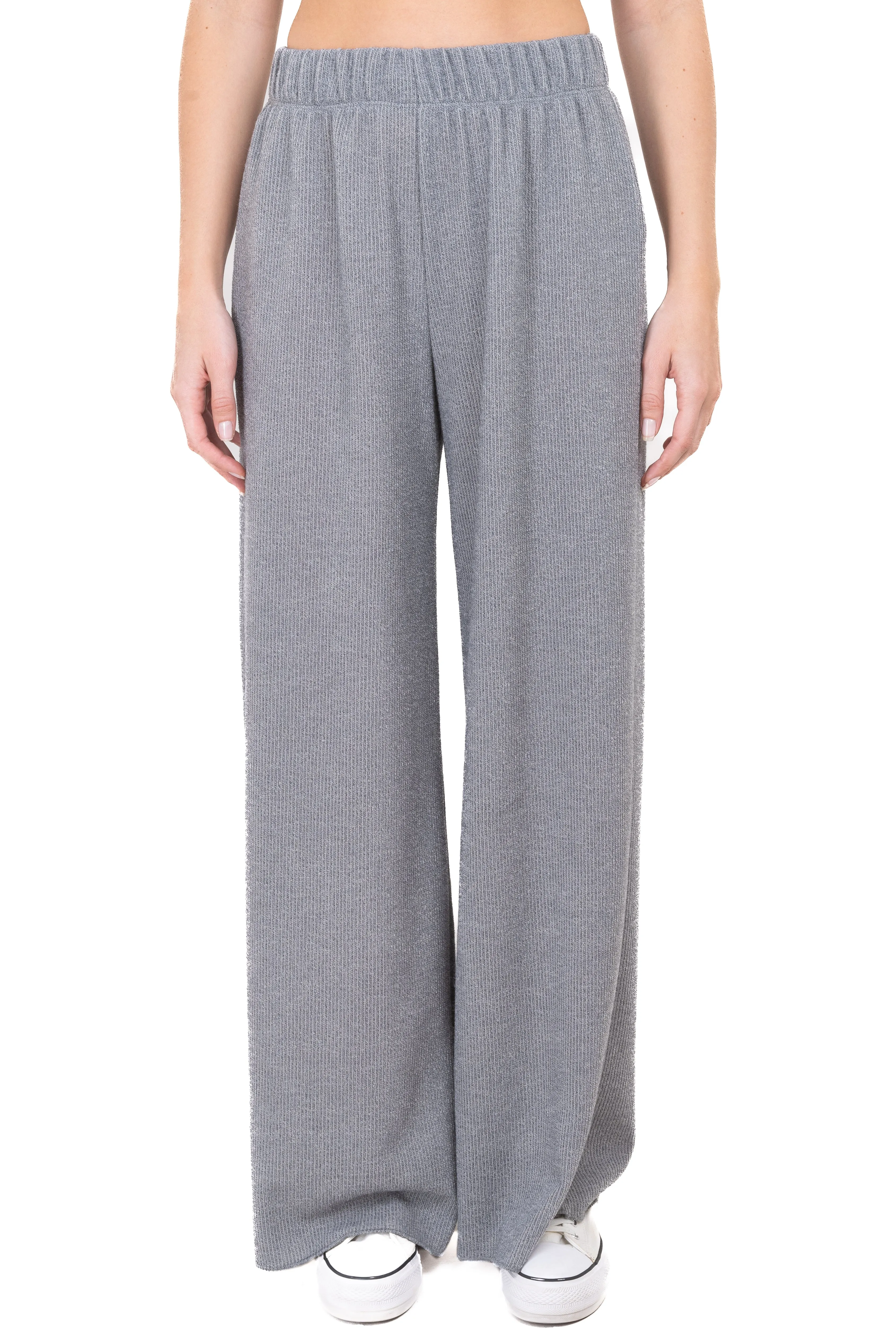 Pantalon amplio resorte cintura sold by Shasa