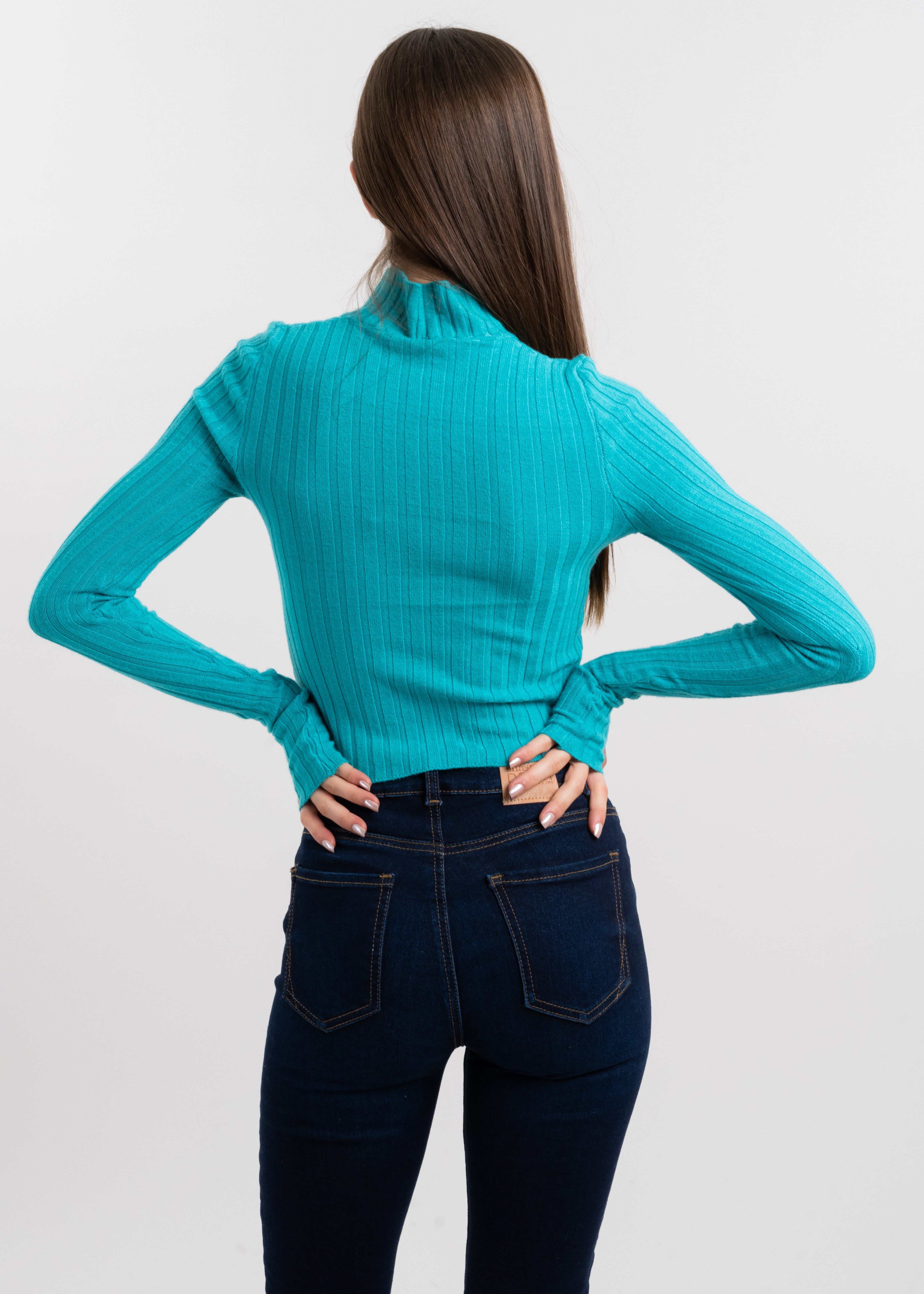 Suéter crop acanalado sold by Shasa product image thumbnail 4