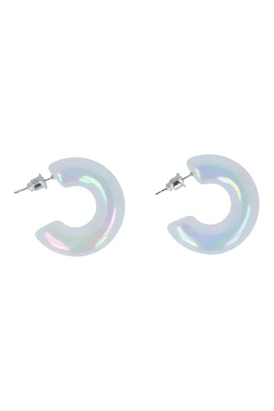 Arracadas acrílico iridiscente sold by Shasa