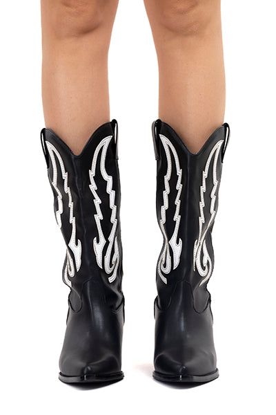 Botas vaqueras bicolor sold by Shasa product image thumbnail 2