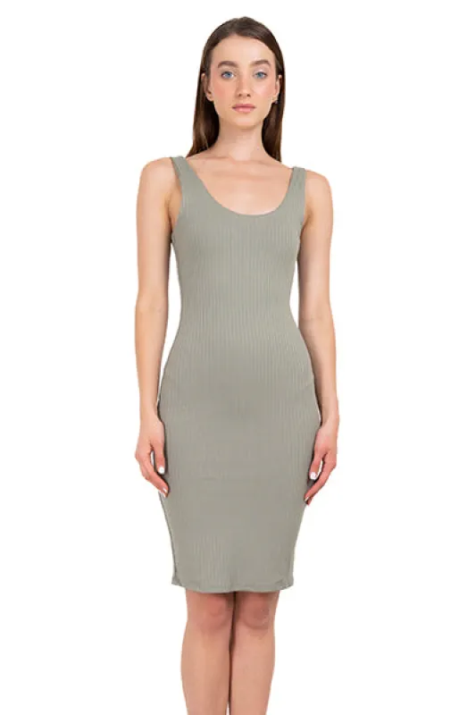 Vestido midi acanalado liso sold by Shasa