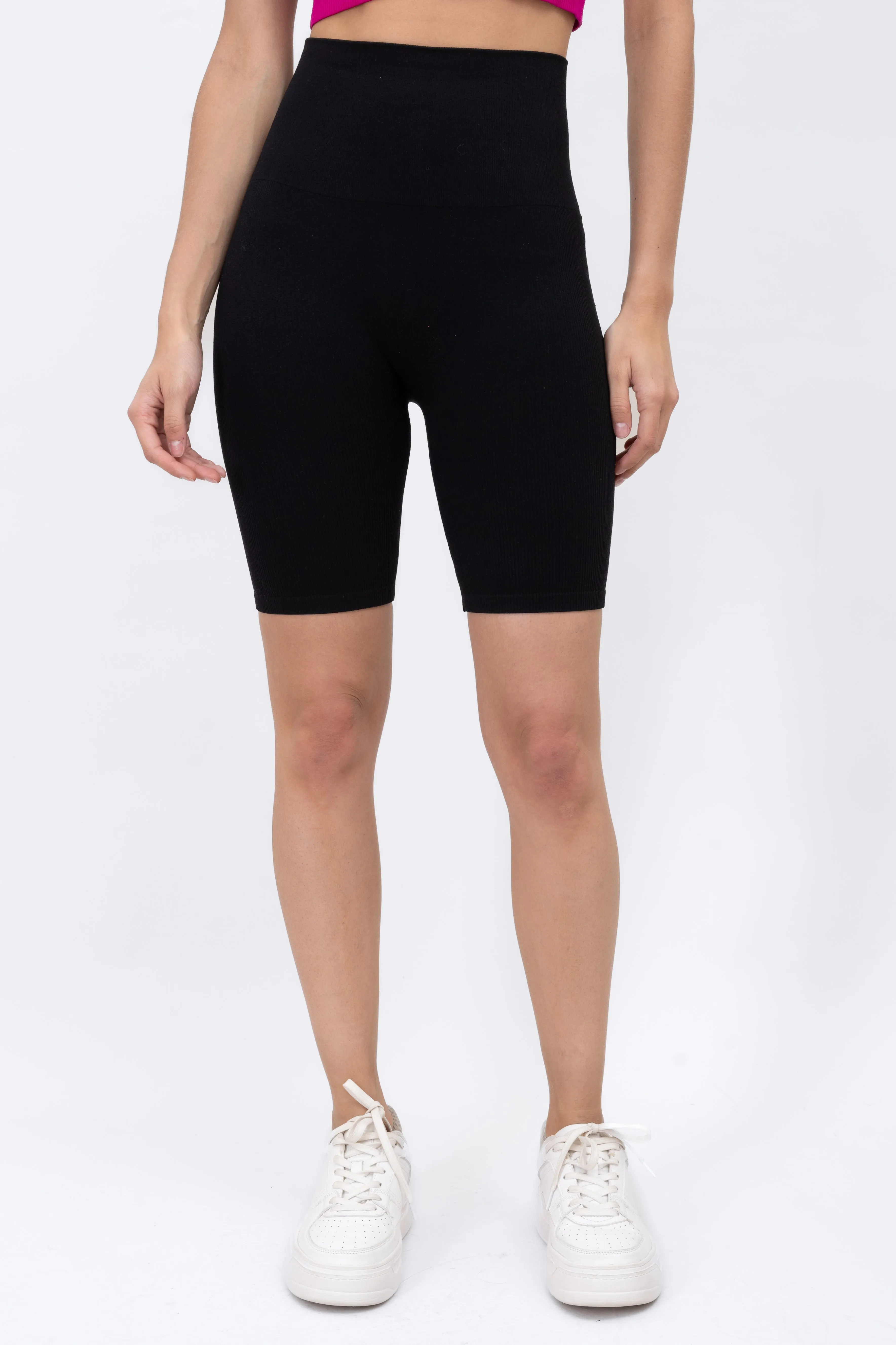 Short biker liso acanalado sold by Shasa product image thumbnail 2