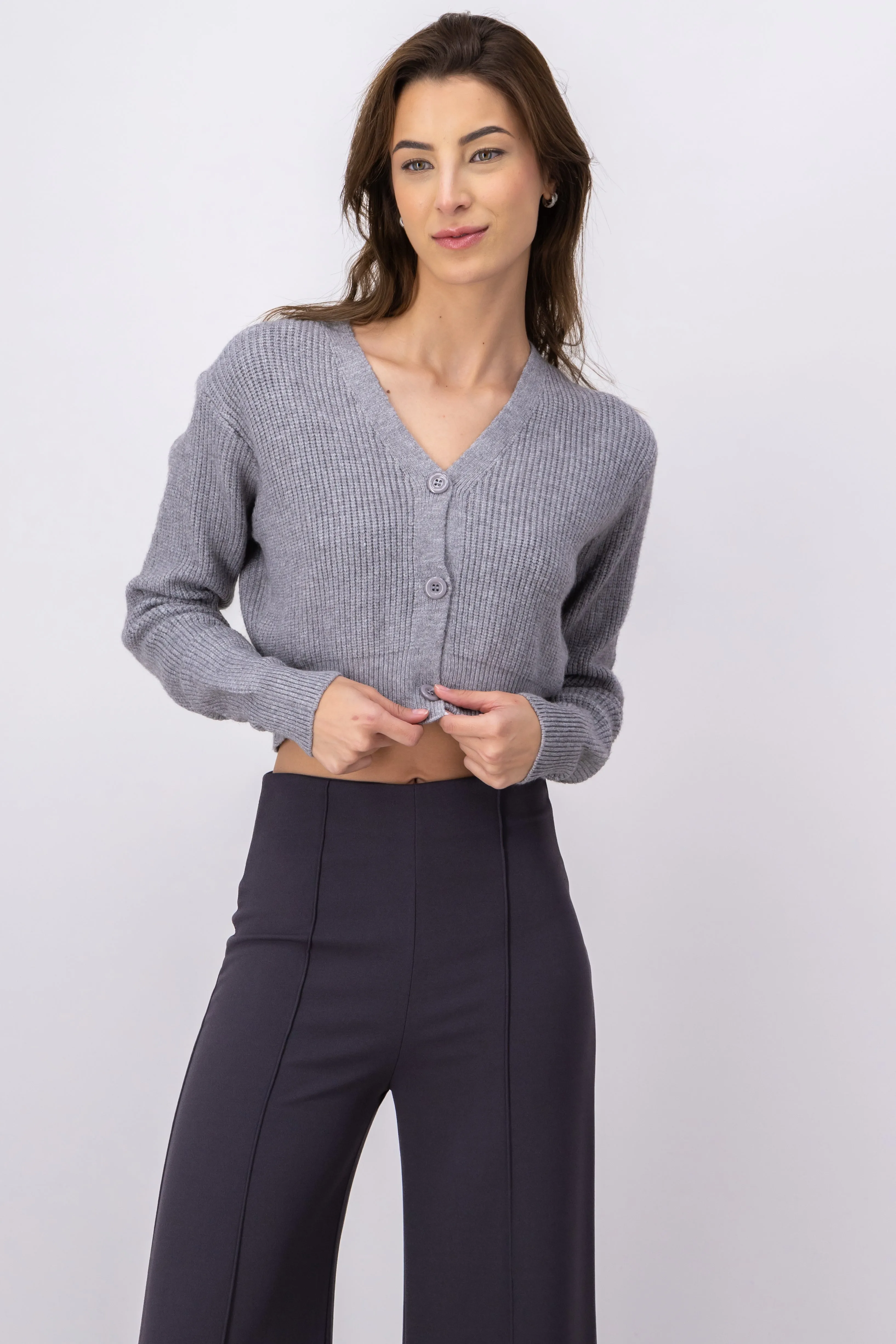 Cárdigan tejido botones sold by Shasa