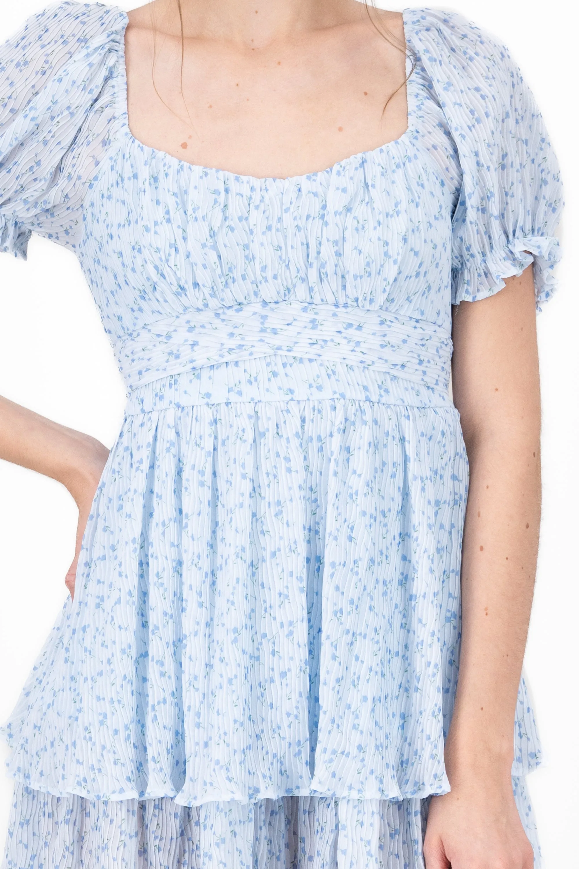 Vestido olanes polisado flores sold by Shasa product image thumbnail 5