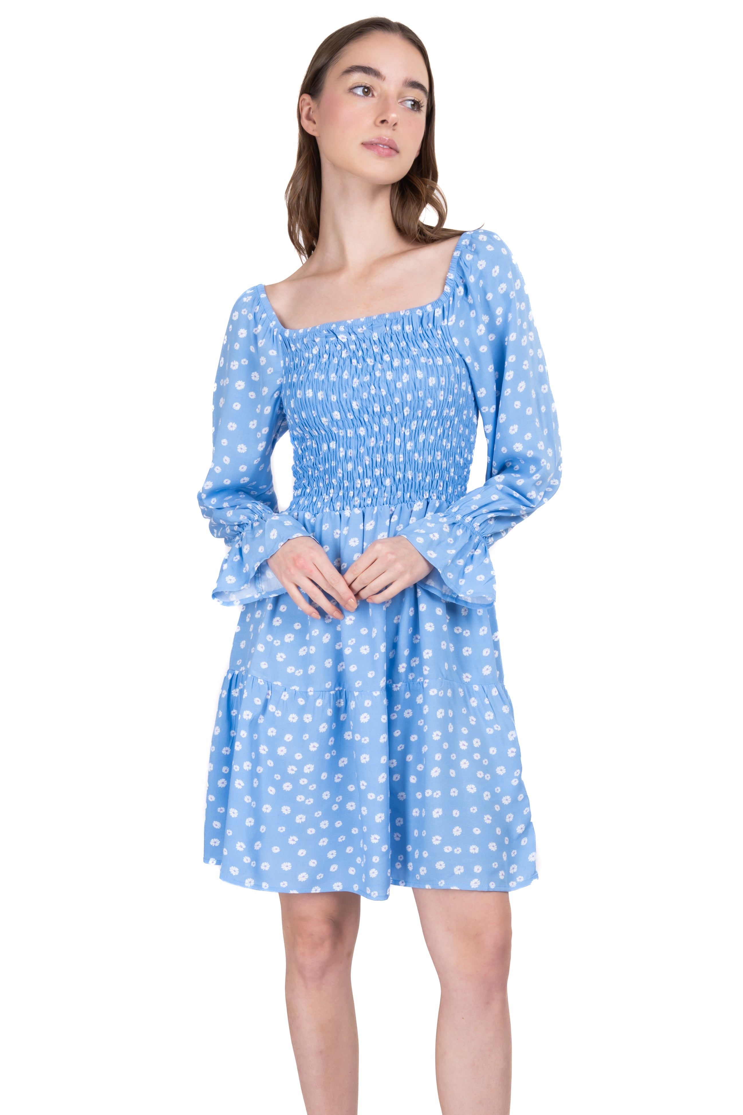 Vestido mini manga larga flores sold by Shasa