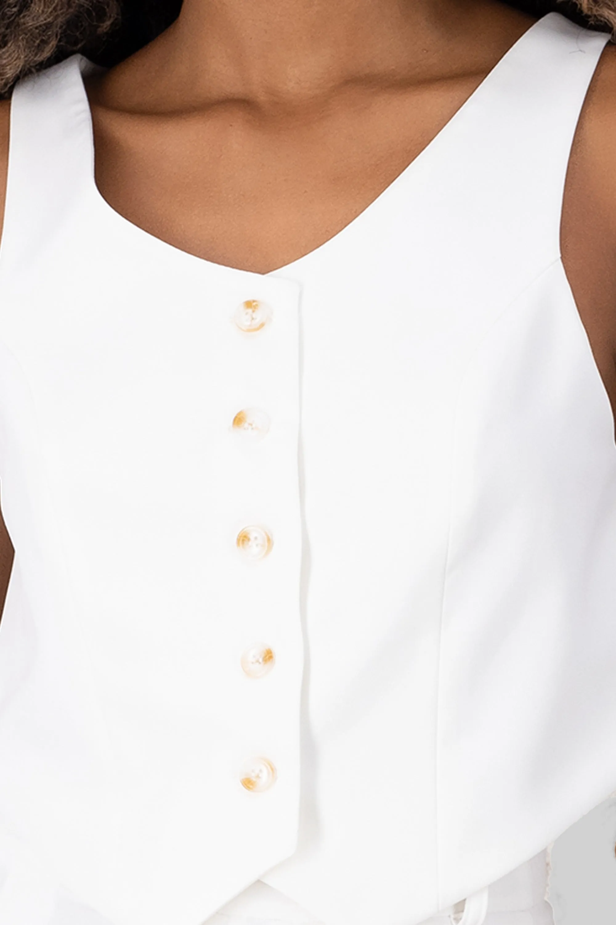 Chaleco sastre escote redondo con botones Hypsters sold by Shasa product image thumbnail 5