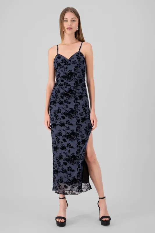 Vestido con copas de mesh flock sold by Shasa